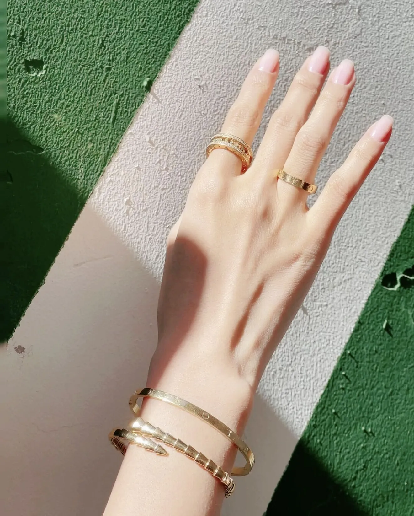 B.zero1 Rock Two-Band Ring with Pavé Diamonds D15017668 — view 8