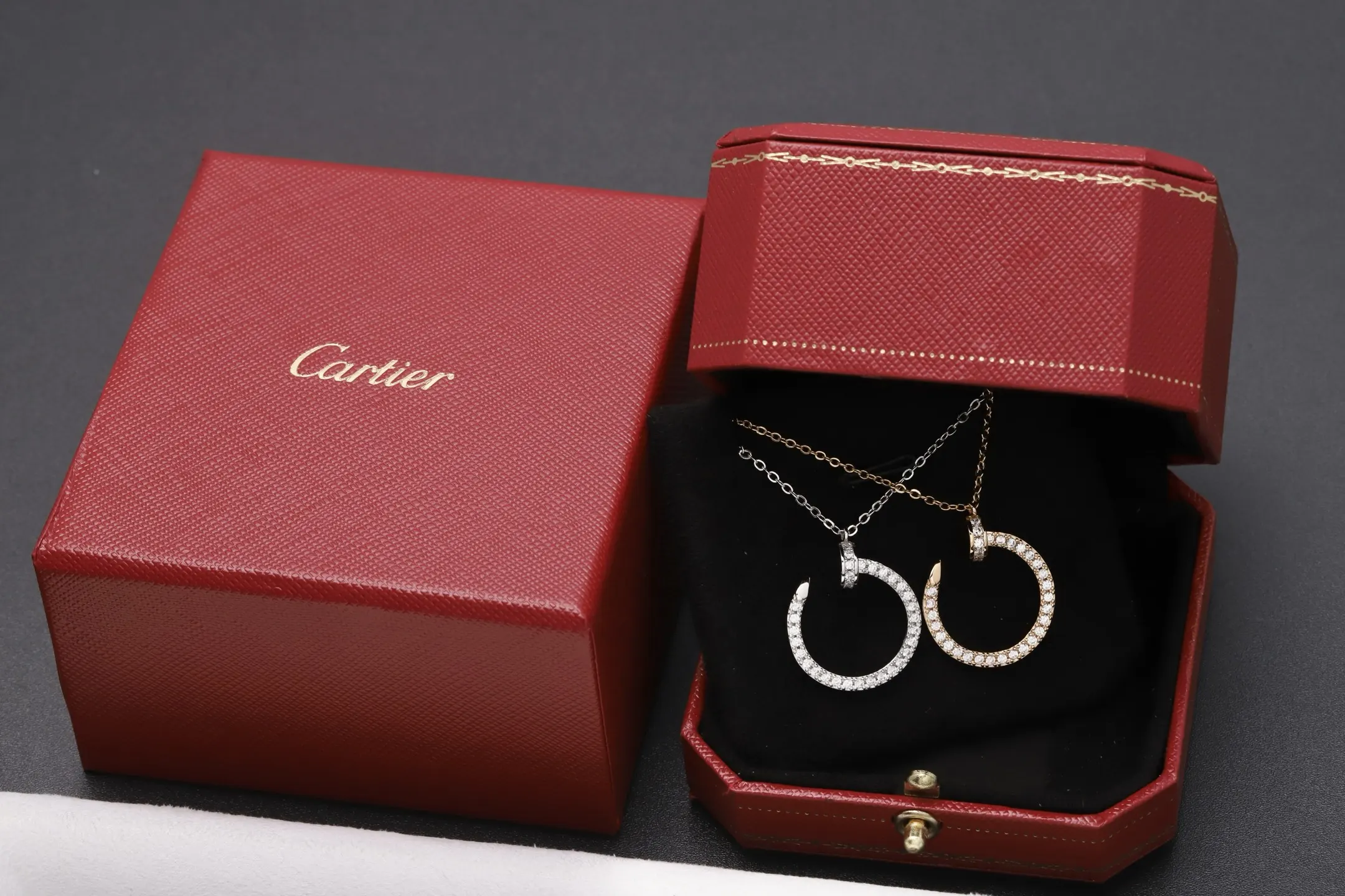 Juste un Clou Pavé Pendant Necklace (Gold-Plated Brass) D13516708 — view 2