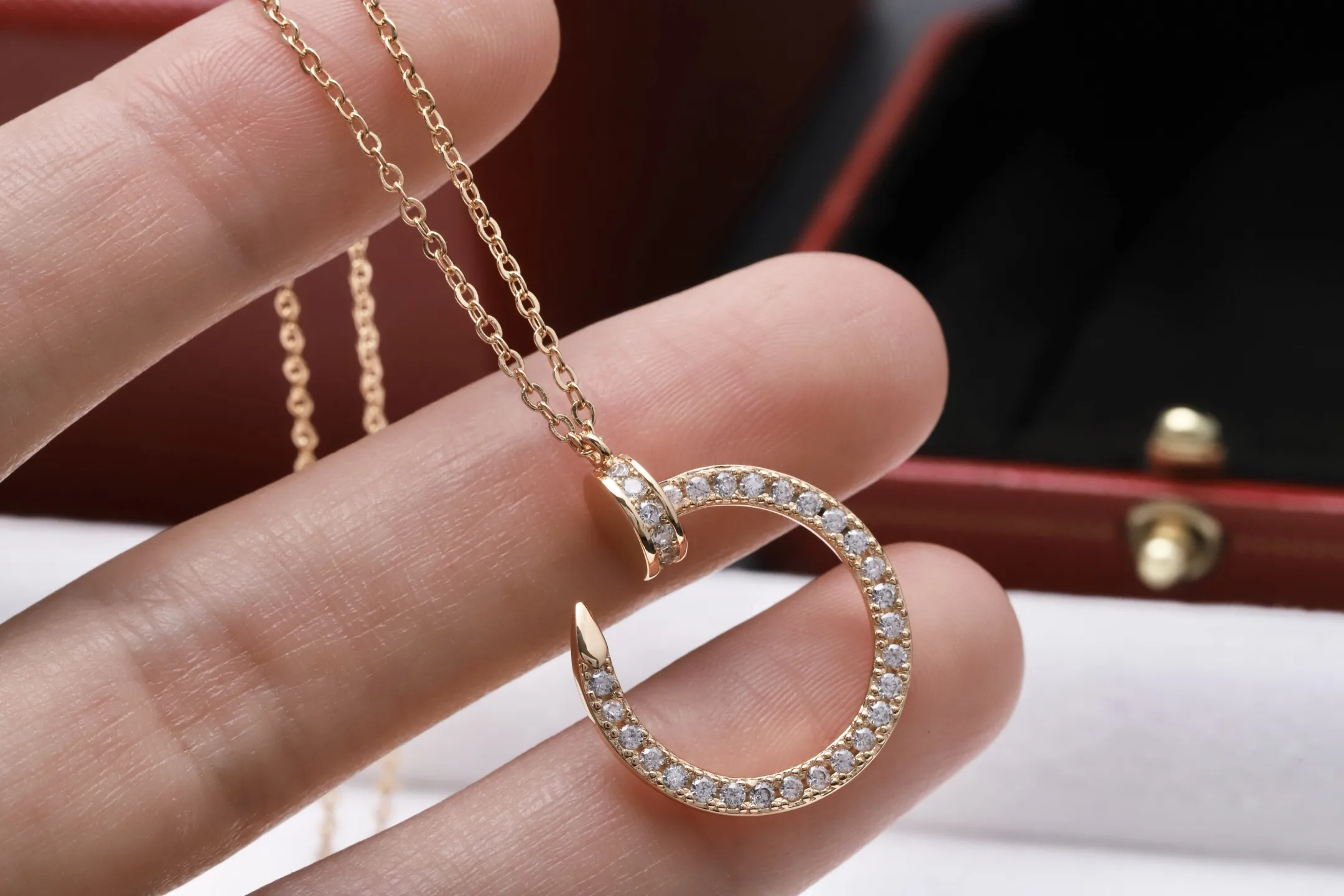 Juste un Clou Pavé Pendant Necklace (Gold-Plated Brass) D13516708 — view 5