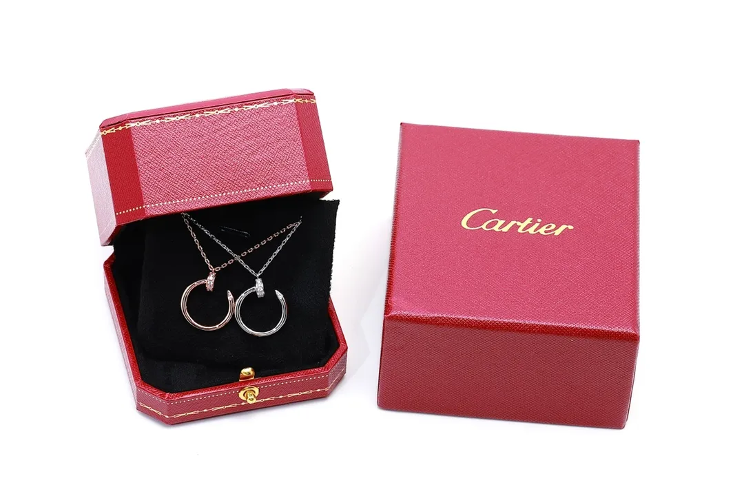 Juste un Clou Pendant Necklace (Gold-Plated Brass) D13016706 — view 3