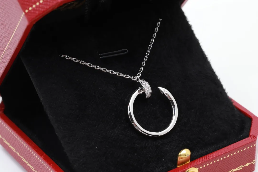 Juste un Clou Pendant Necklace (Gold-Plated Brass) D13016706 — view 5