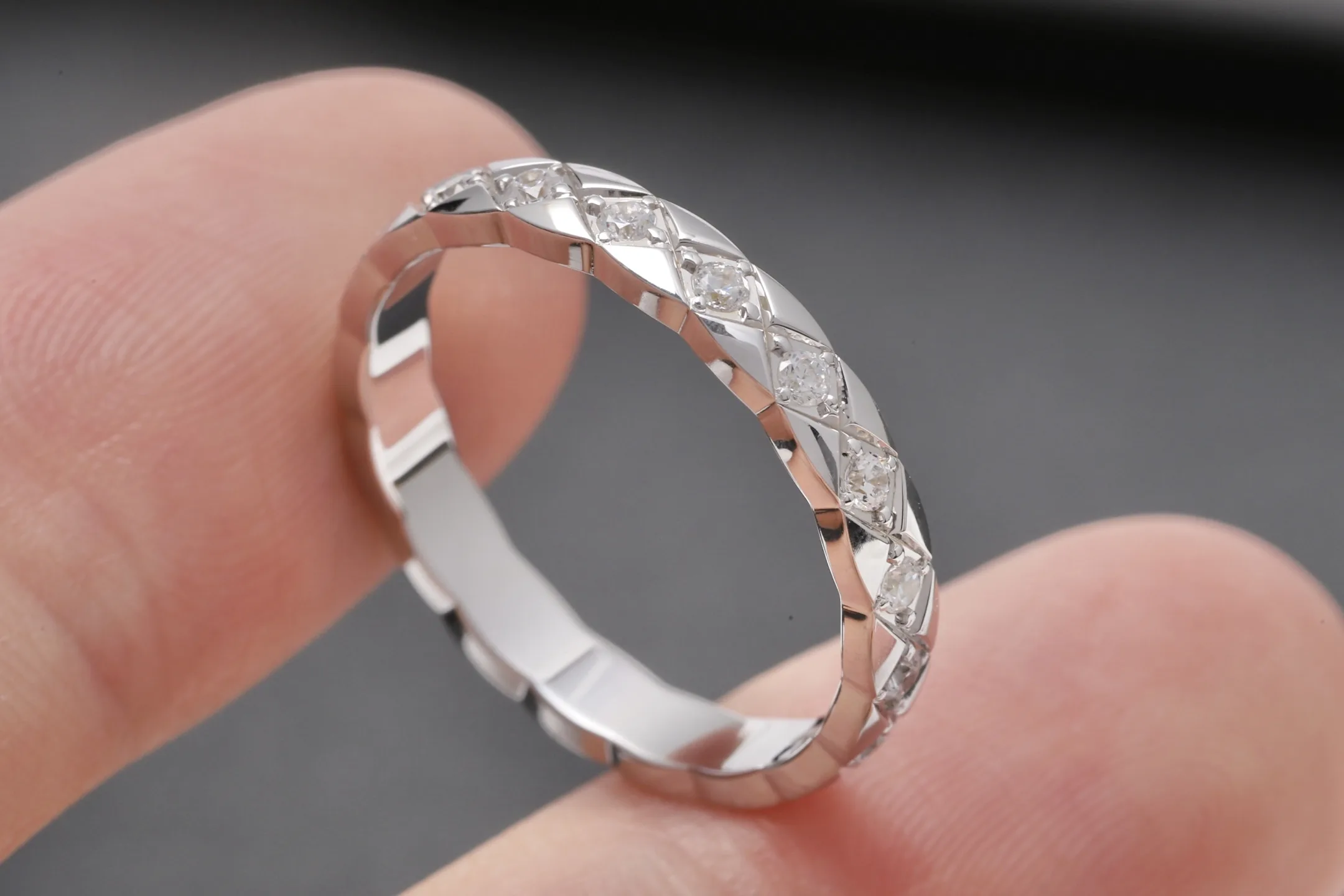 Coco Crush Diamond Quilted Ring (Sterling Silver) D23516564 — view 4