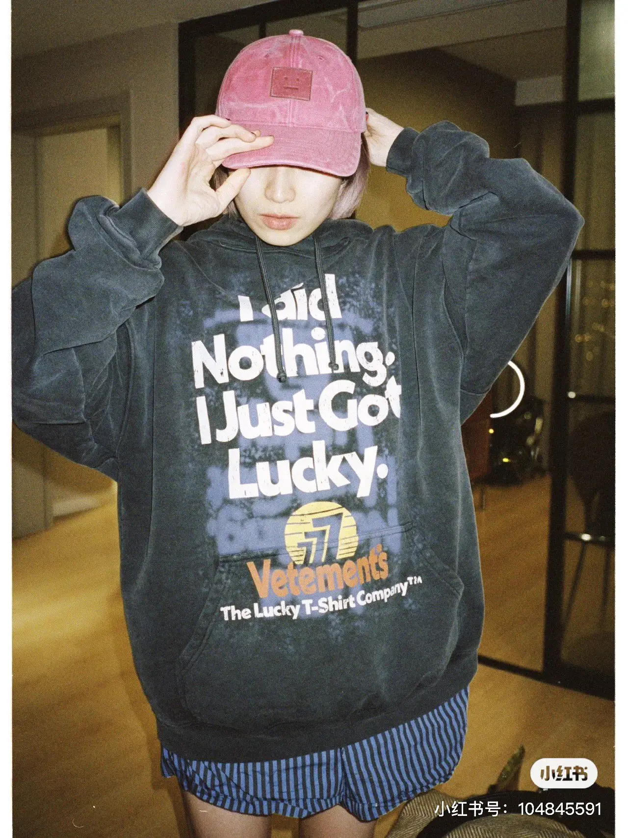 Vetements Lucky Logo Washed Cotton Hoodie D22512755 — view 6