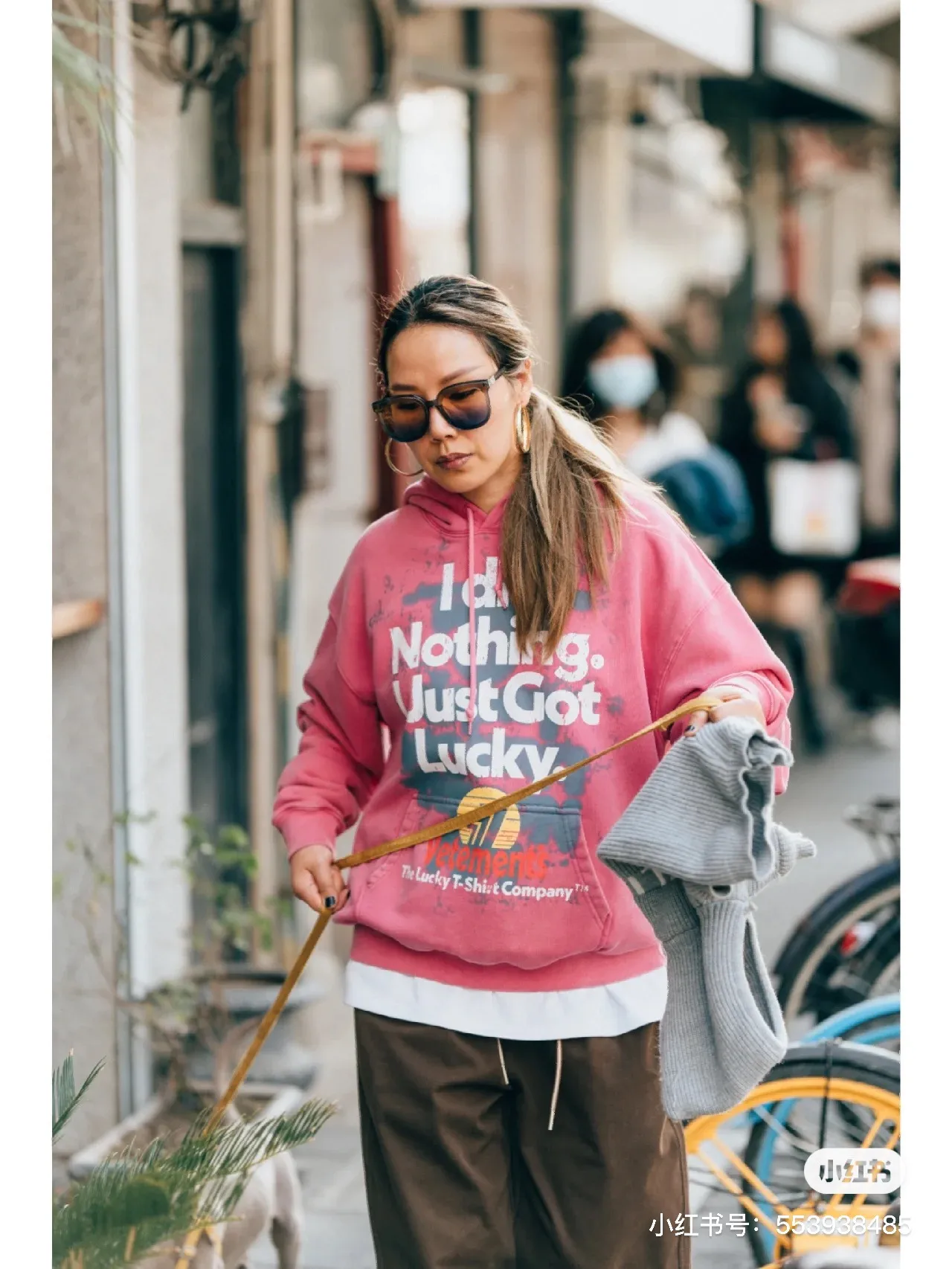 Vetements Lucky Logo Washed Cotton Hoodie D22512755 — view 8