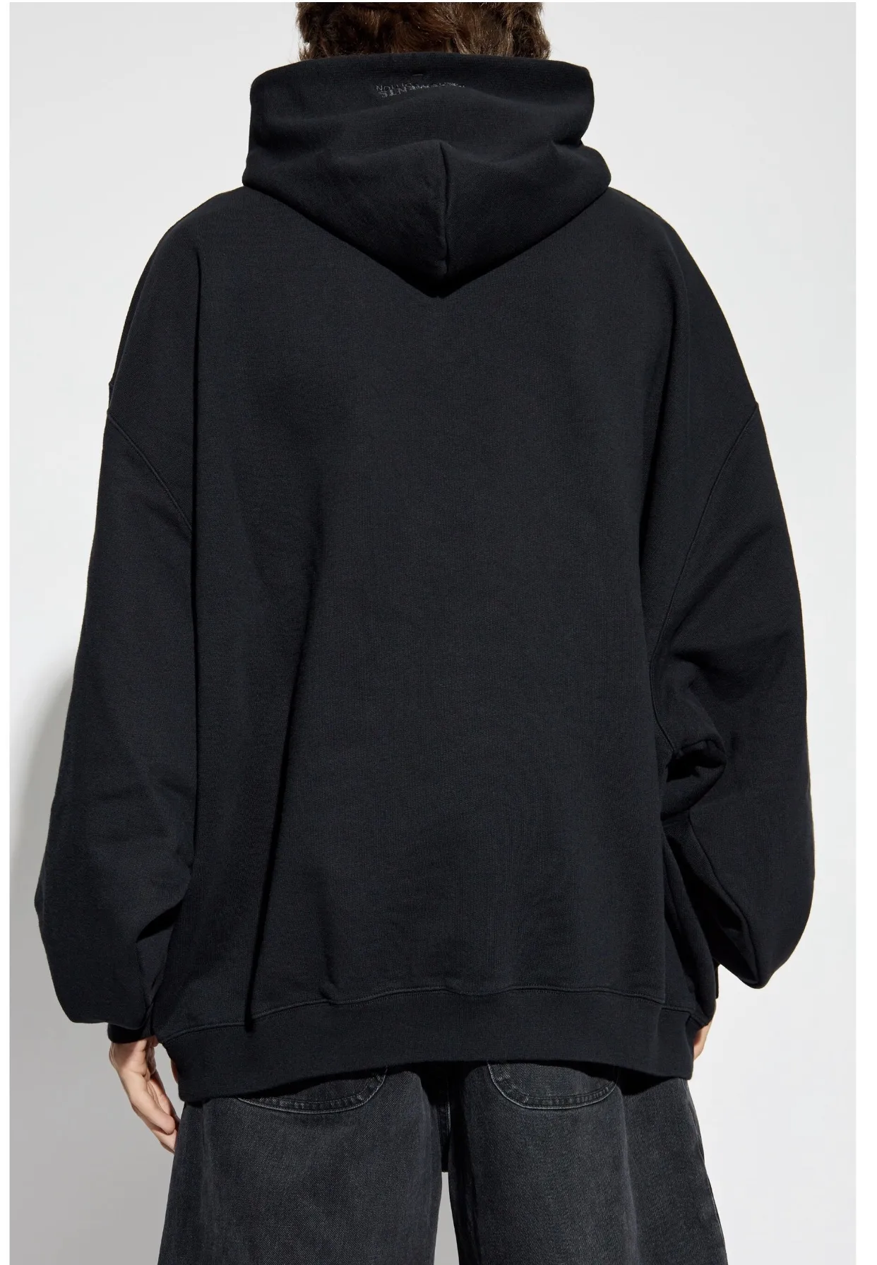 VETEMENTS Logo Embellished Oversized Hoodie D21812766 — view 4