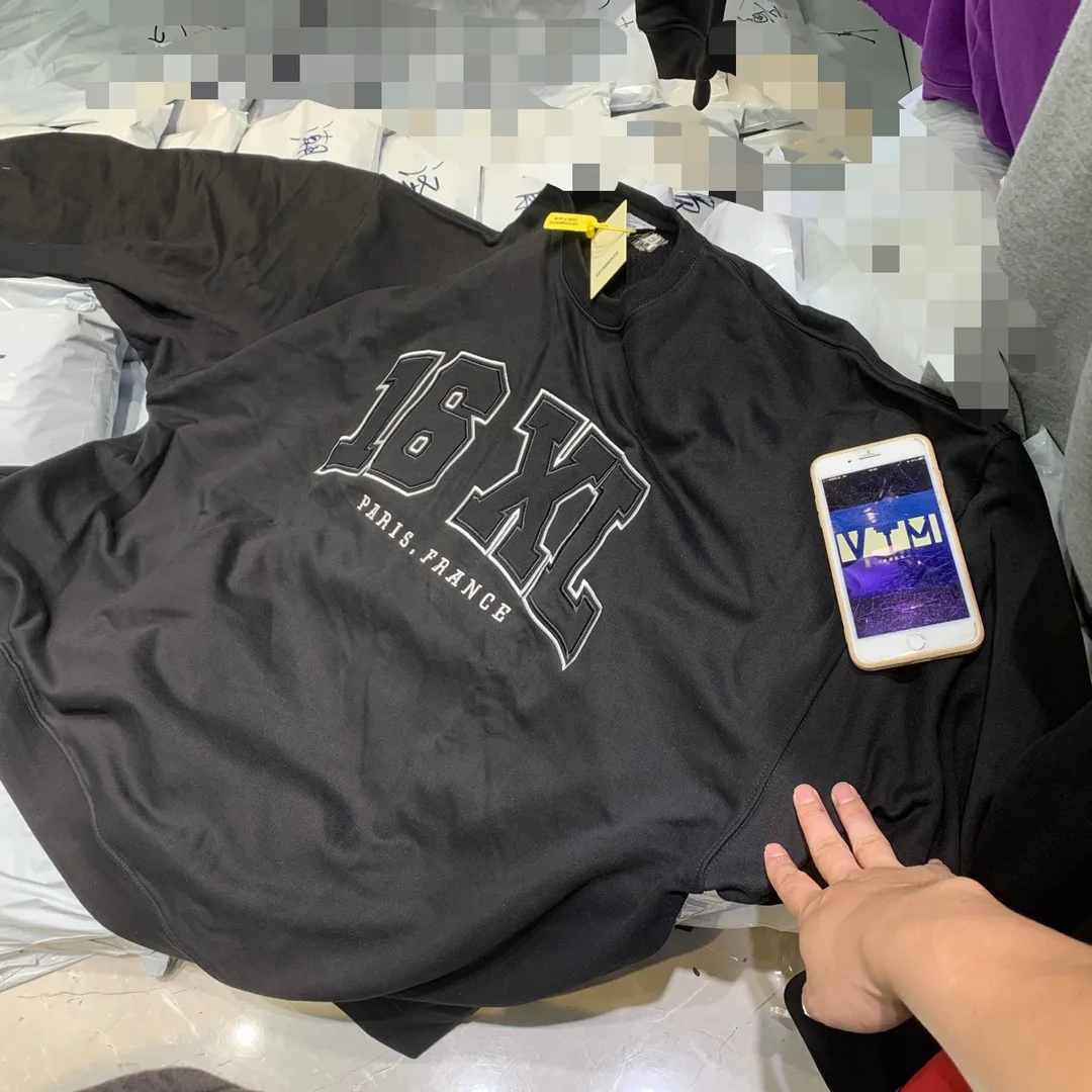 16XL Embroidered Oversized Sweatshirt D26012753 — view 6