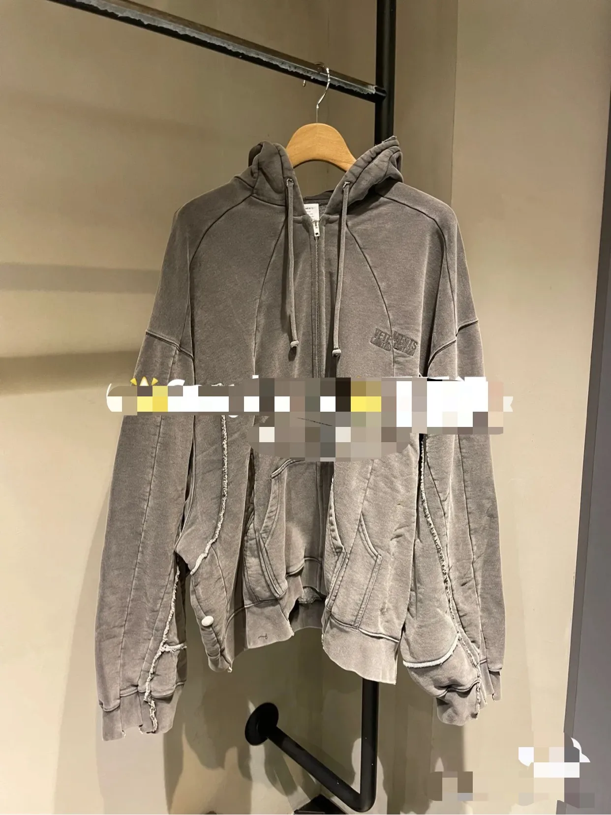 Panelled Washed Cotton Zip-Up Hoodie D36012748 — view 9