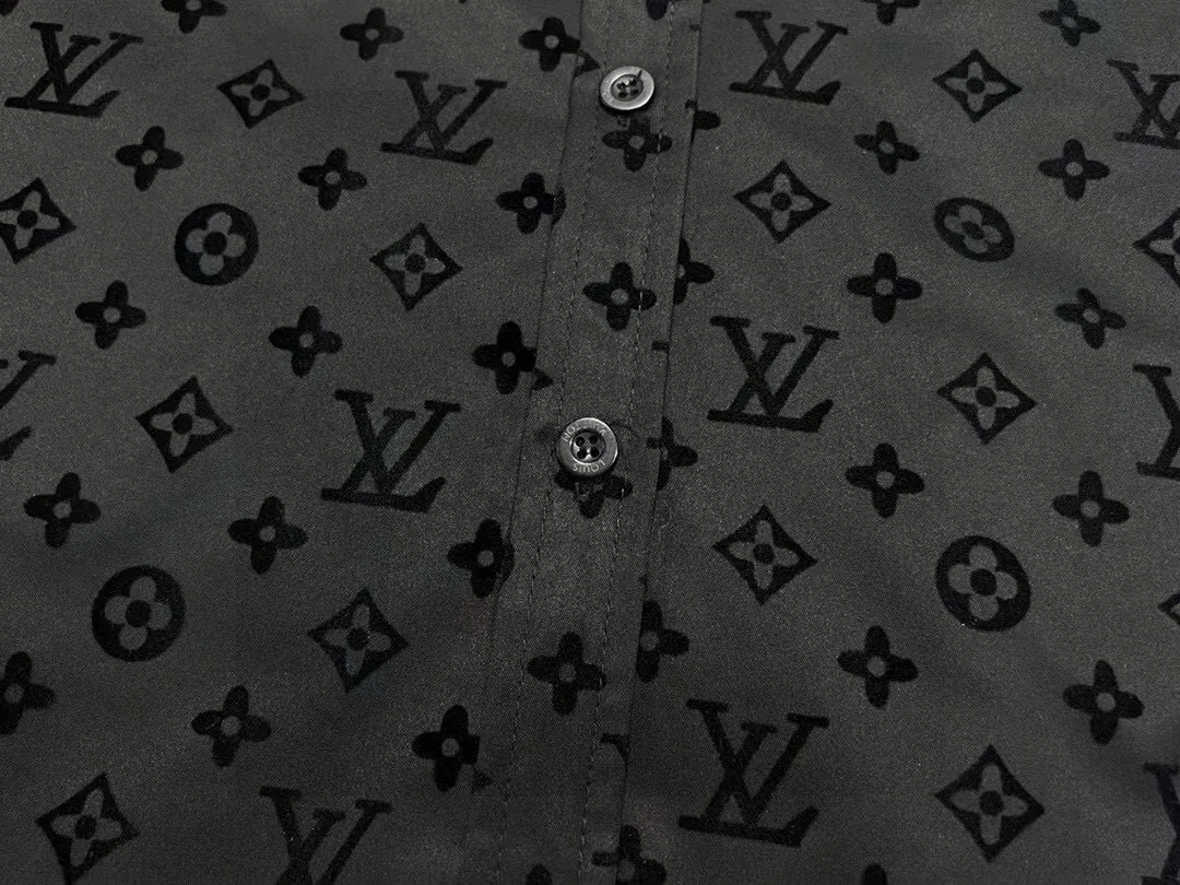 Monogram Flocked Jacquard Long-Sleeve Shirt D15520252 — view 6