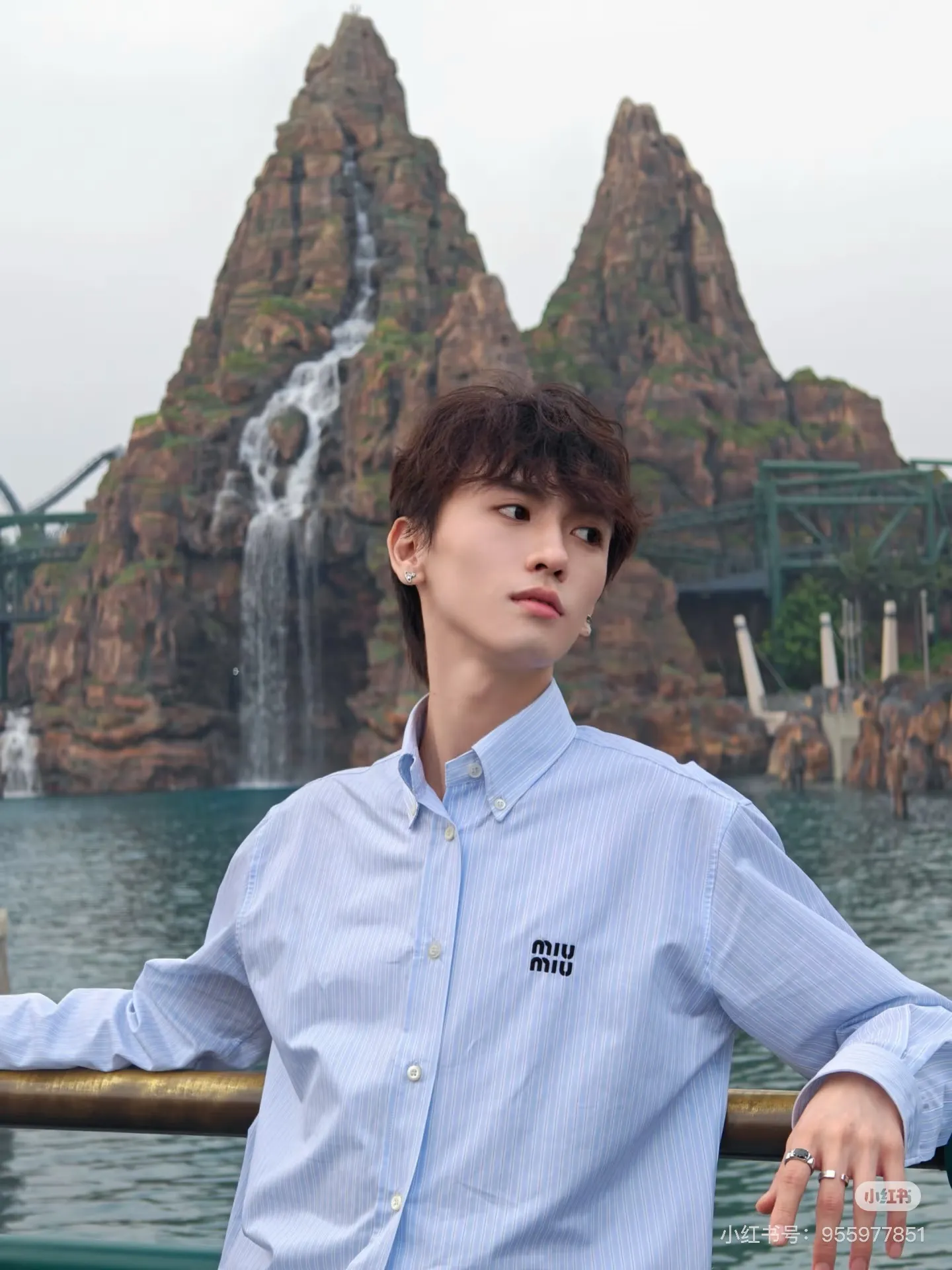 Logo-Embroidered Striped Cotton Shirt D15521723 — view 8