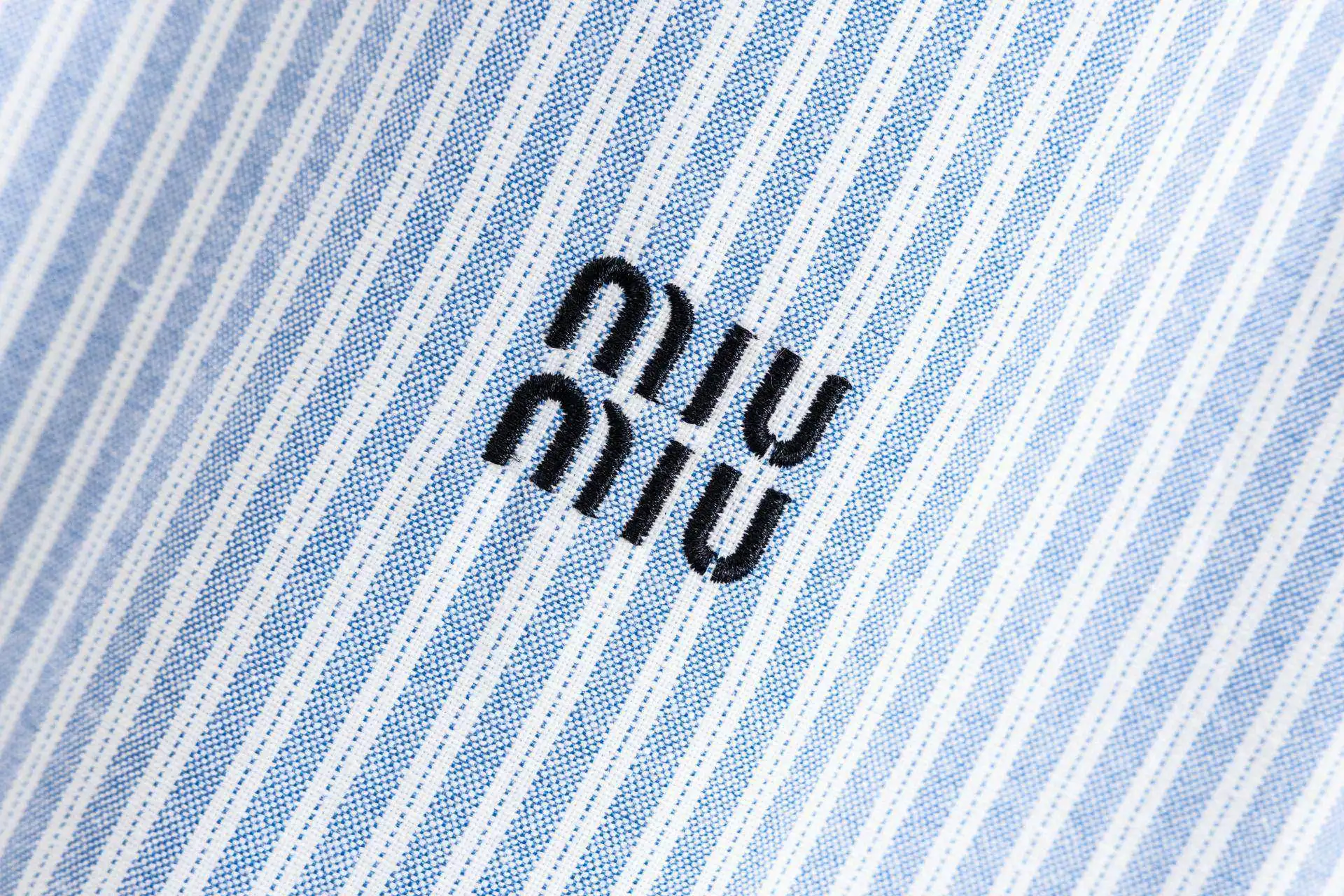 Logo-Embroidered Striped Cotton Shirt D15521724 — view 5