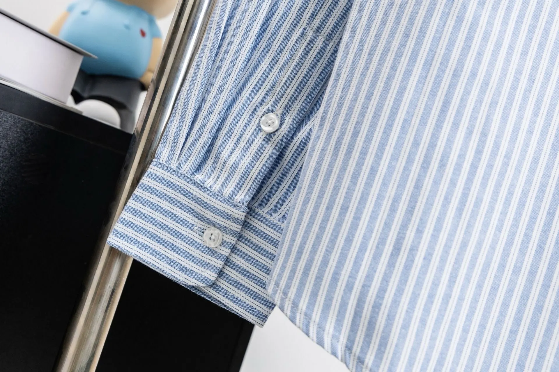 Logo-Embroidered Striped Cotton Shirt D15521724 — view 10