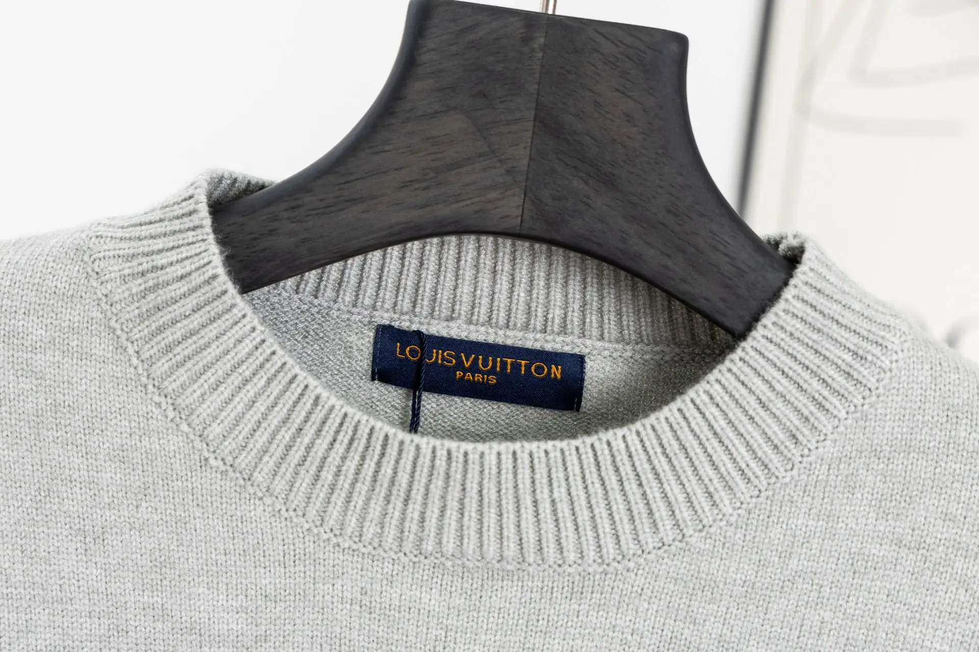 Fox Jacquard Crew-Neck Knit Sweater D16520241 — view 3