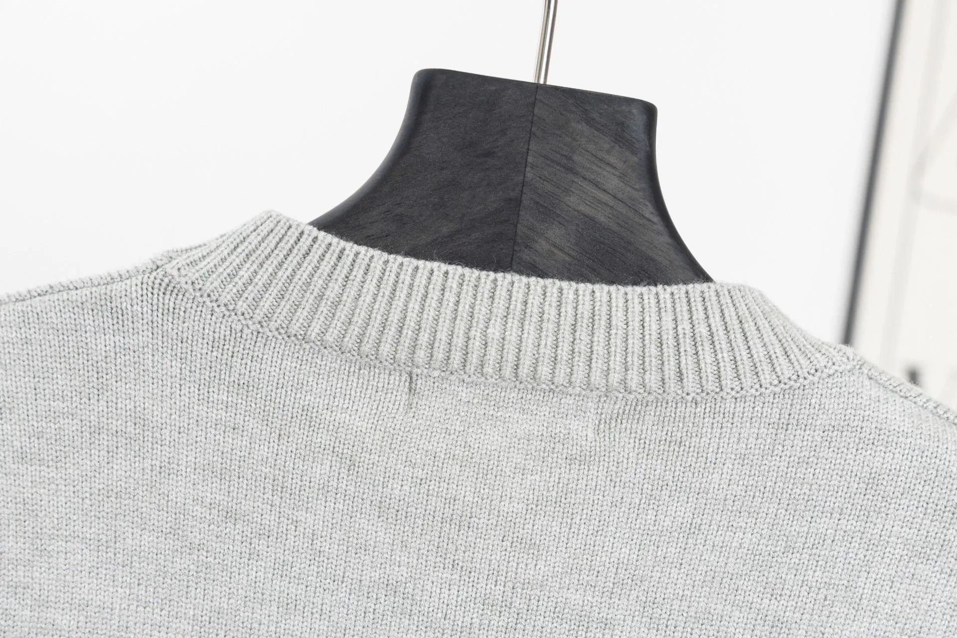 Fox Jacquard Crew-Neck Knit Sweater D16520241 — view 4