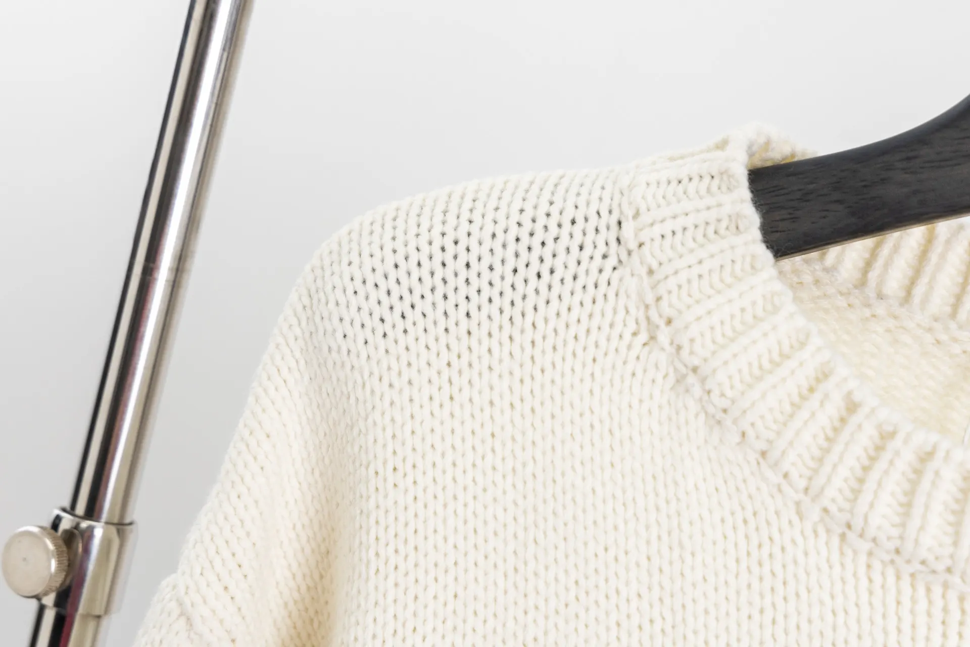 Triomphe Intarsia Knit Crew-Neck Sweater D17020239 — view 5