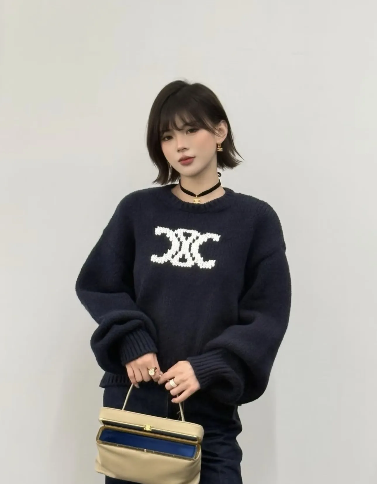 Triomphe Logo Cropped Knit Sweater D17020236 — view 6