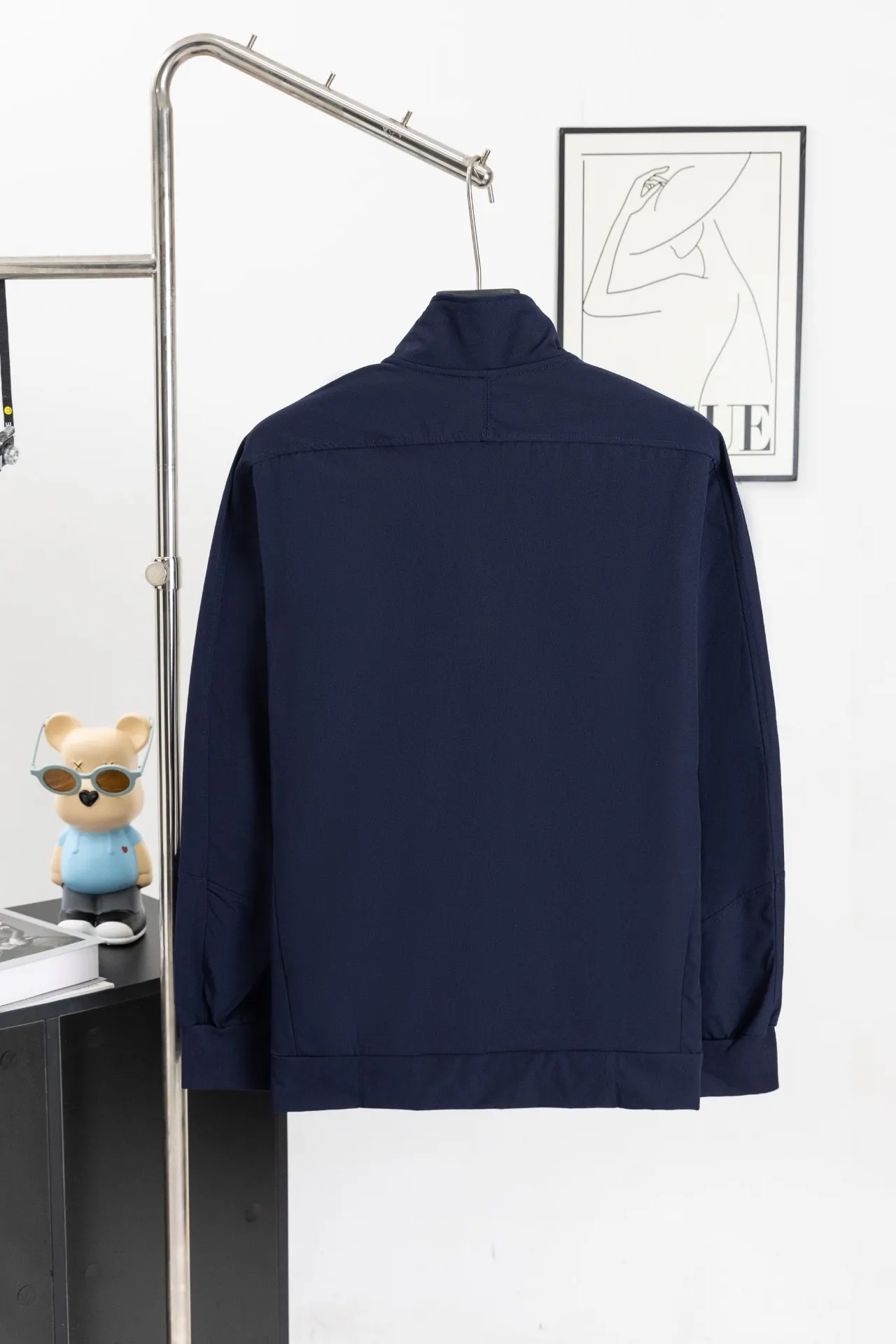 Three-Stripe Track Jacket D18521686 — view 2