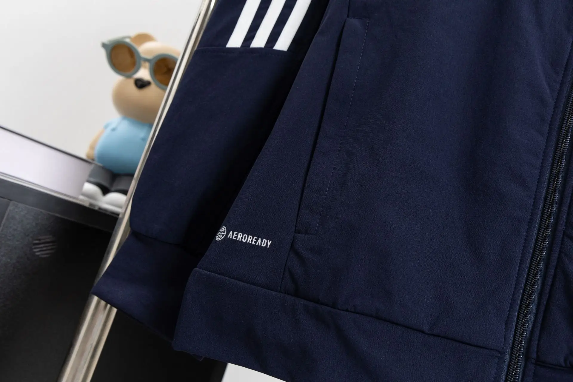 Three-Stripe Track Jacket D18521686 — view 6