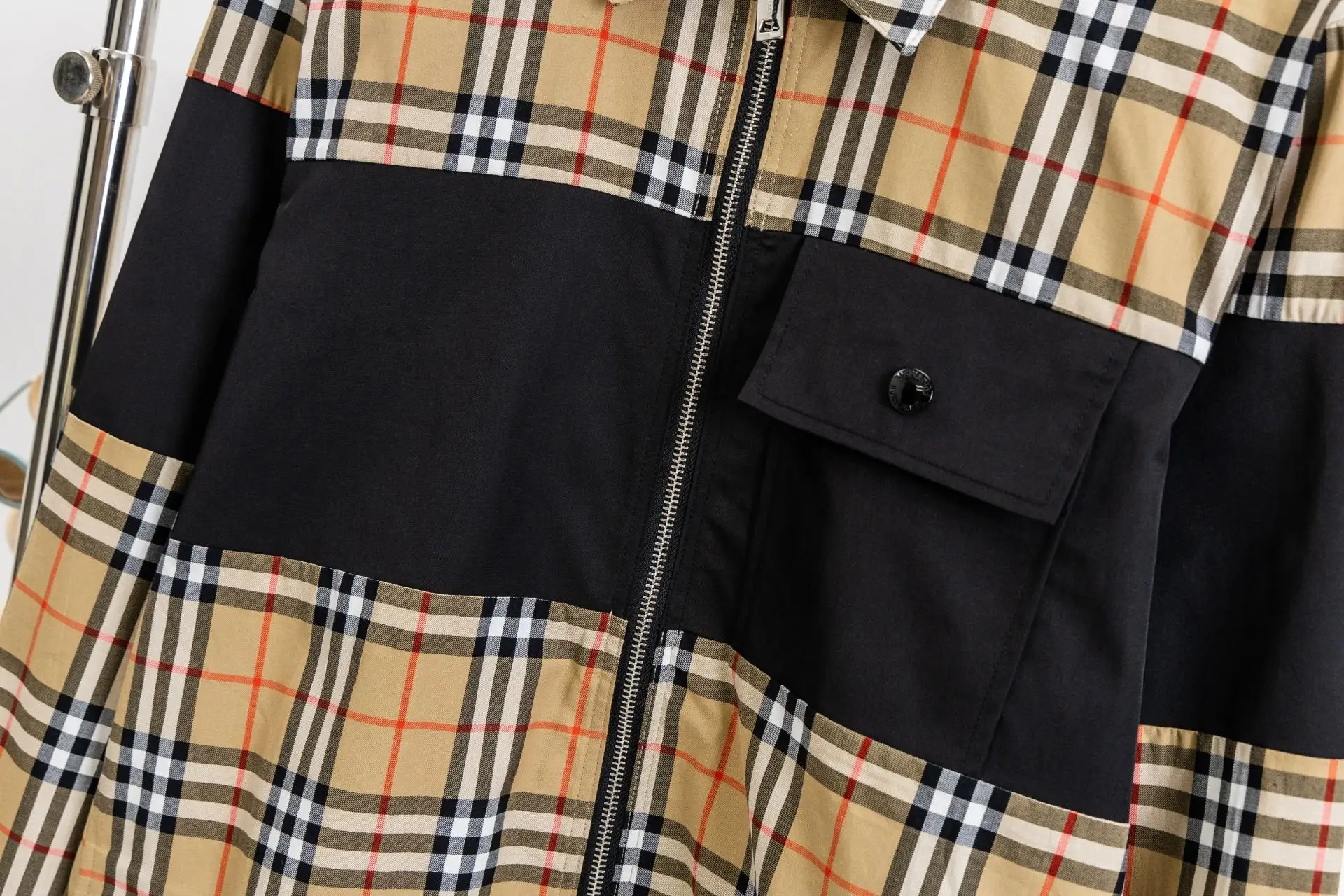 Panelled Check Zip-Up Shirt Jacket D19021718 — view 5
