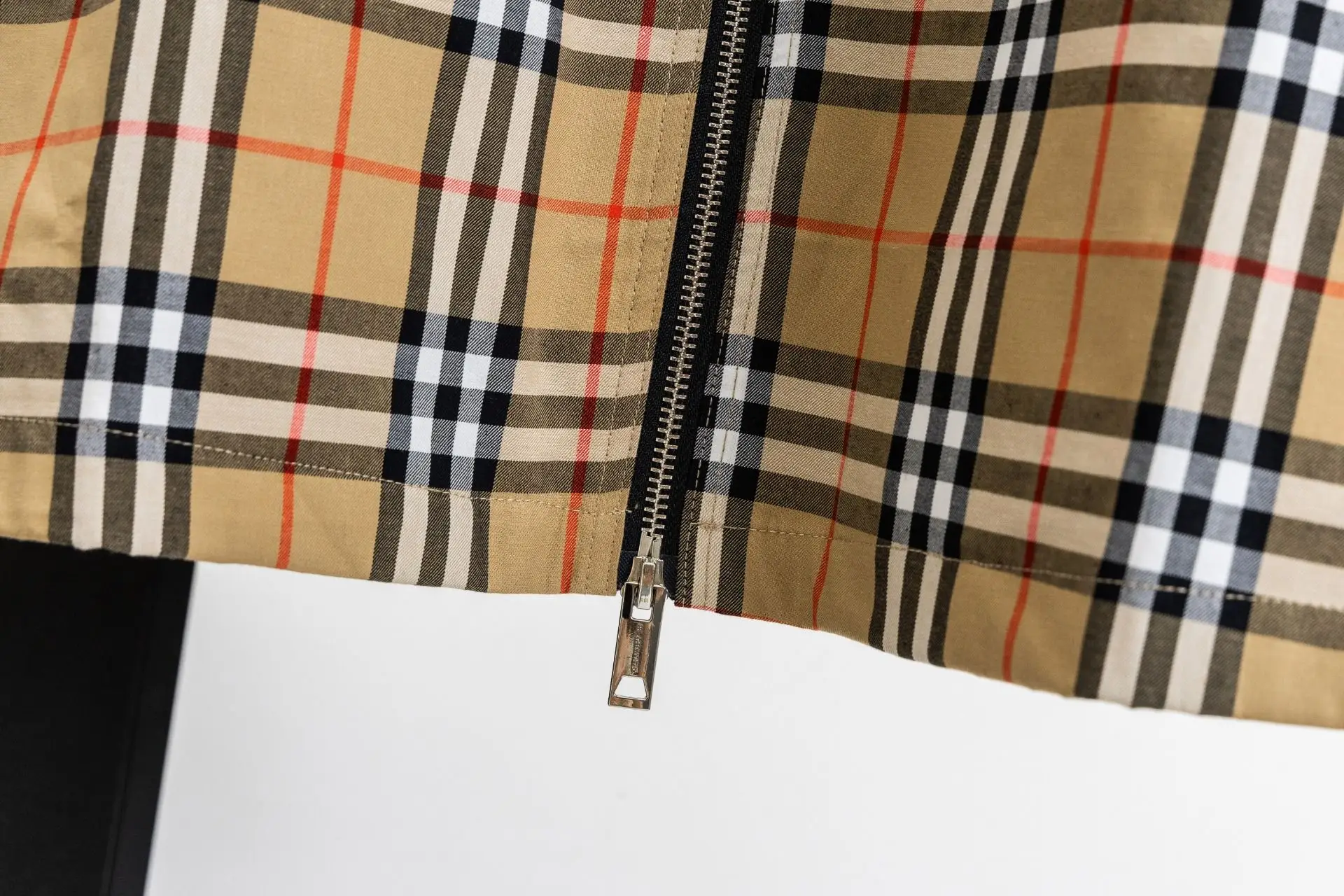 Panelled Check Zip-Up Shirt Jacket D19021718 — view 7