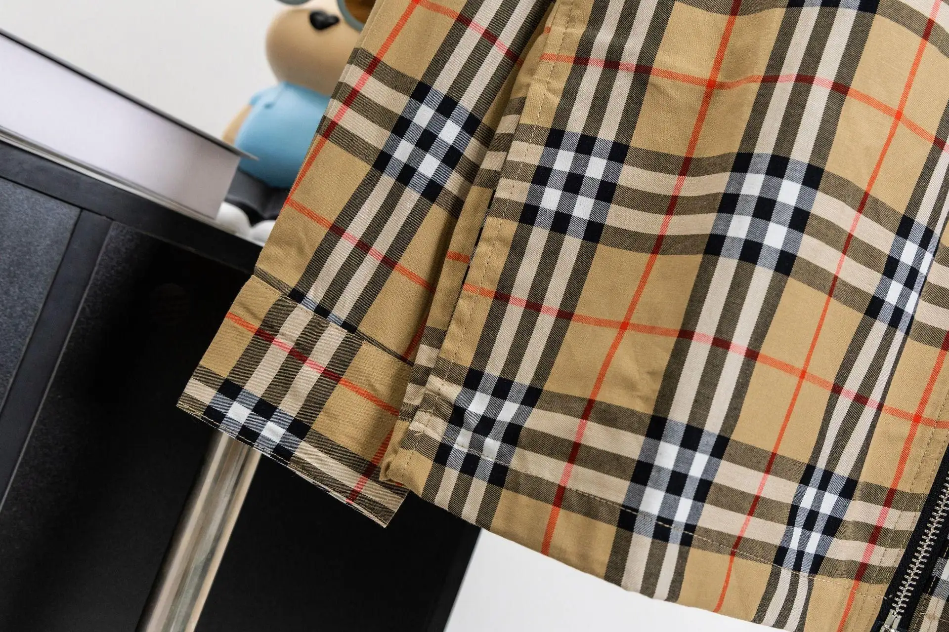 Panelled Check Zip-Up Shirt Jacket D19021718 — view 8