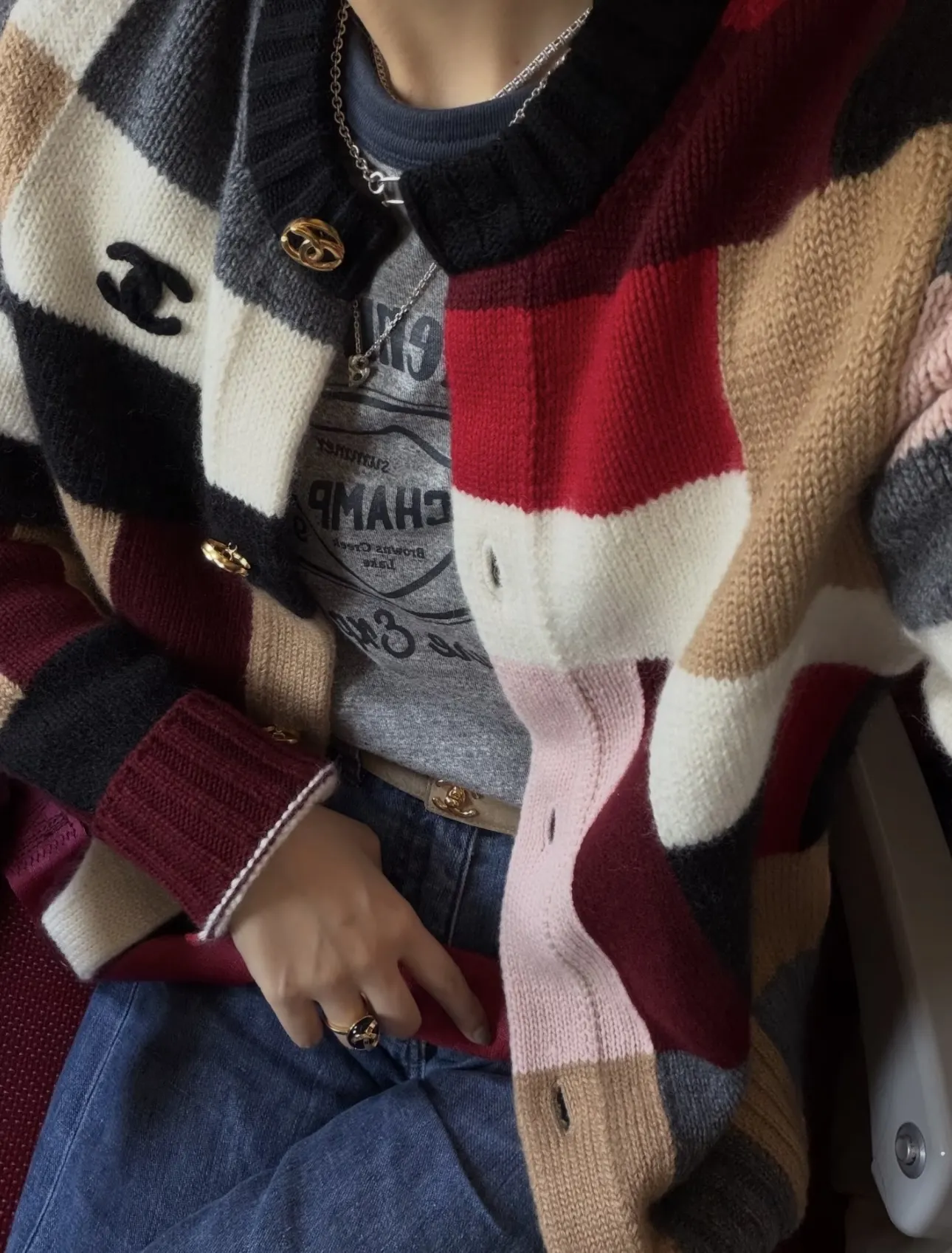 Color-Block Patchwork Knit Cardigan D19520242 — view 6