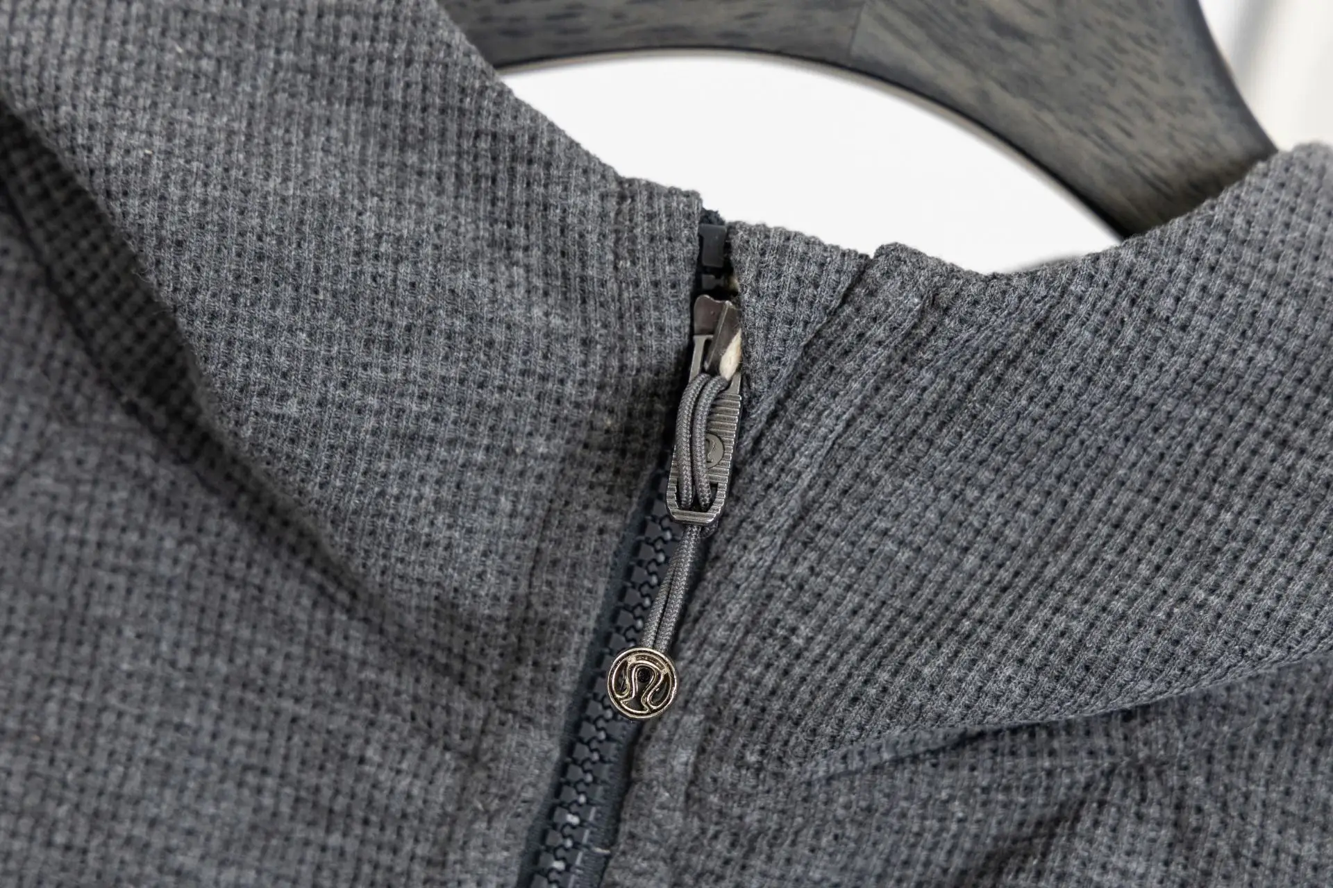 Waffle-Knit Cropped Zip-Up Hoodie D20021698 — view 13