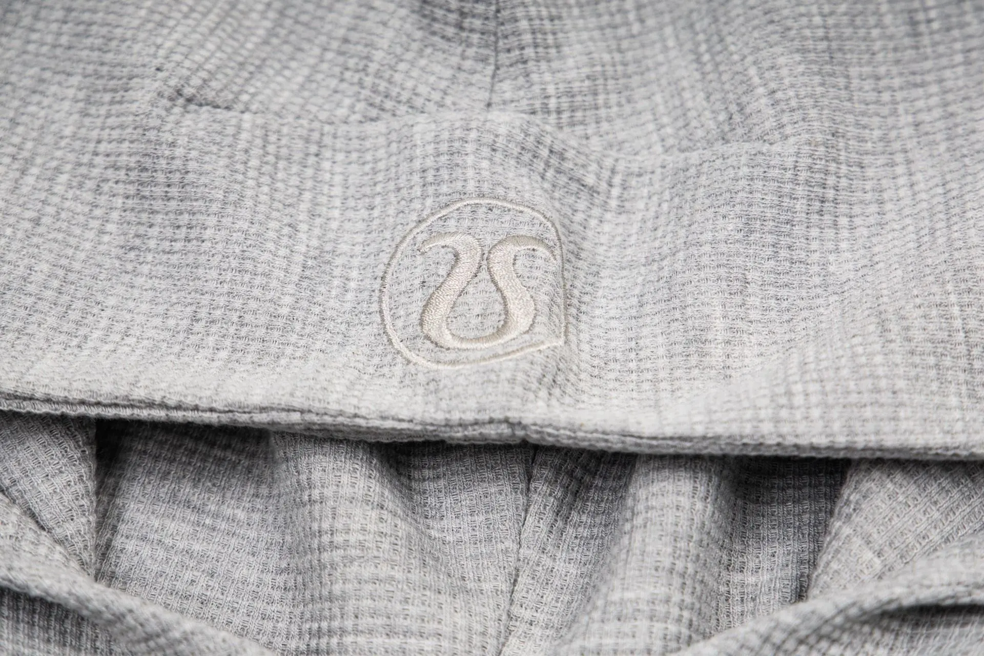 Waffle-Knit Cropped Hooded Jacket D20021696 — view 4