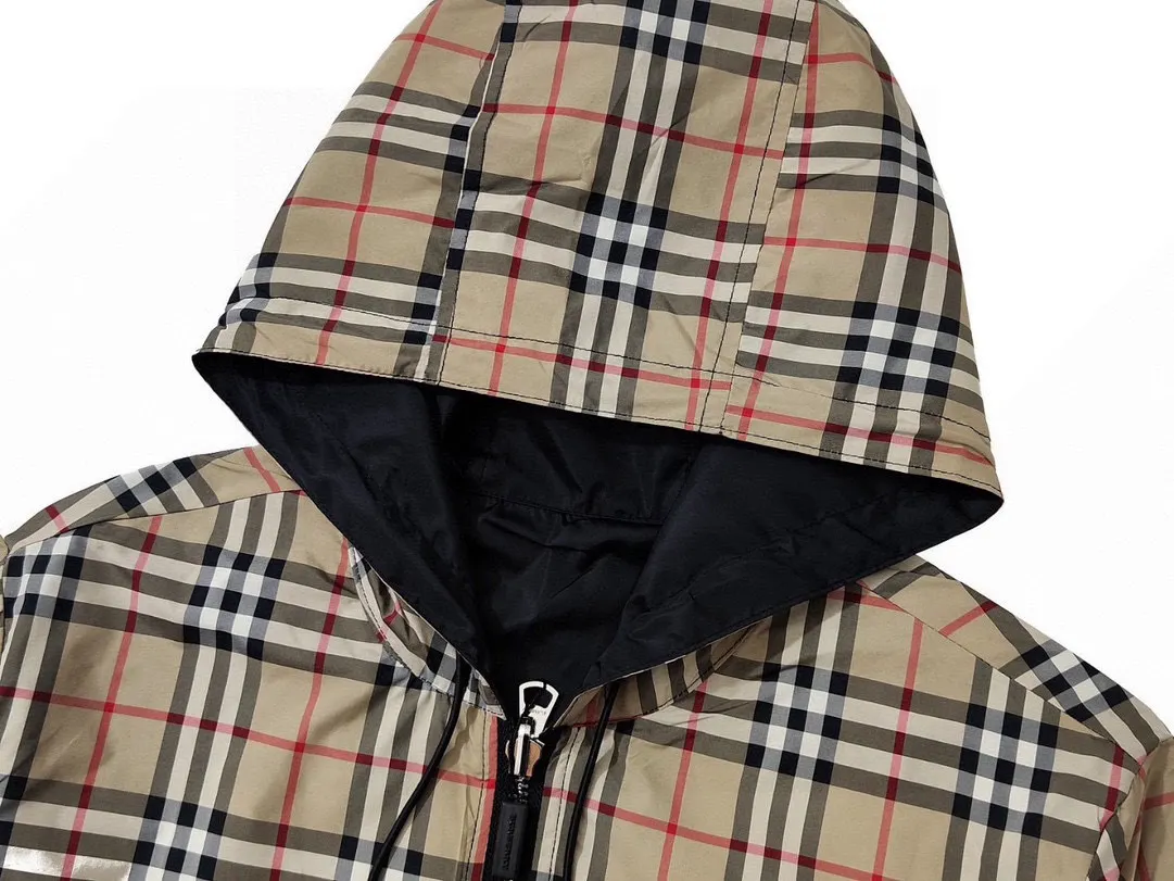 Reversible Check Hooded Jacket D23521678 — view 4