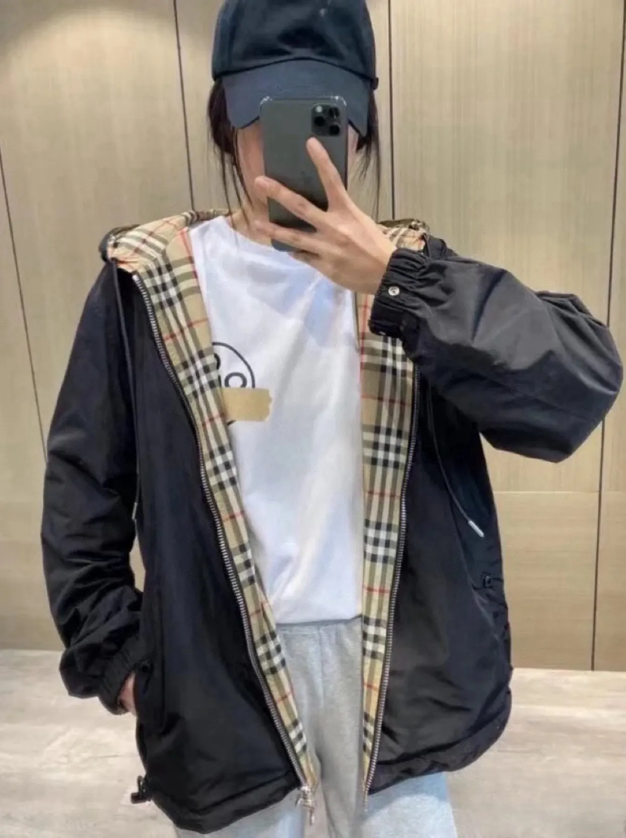 Reversible Check Hooded Jacket D23521676 — view 4