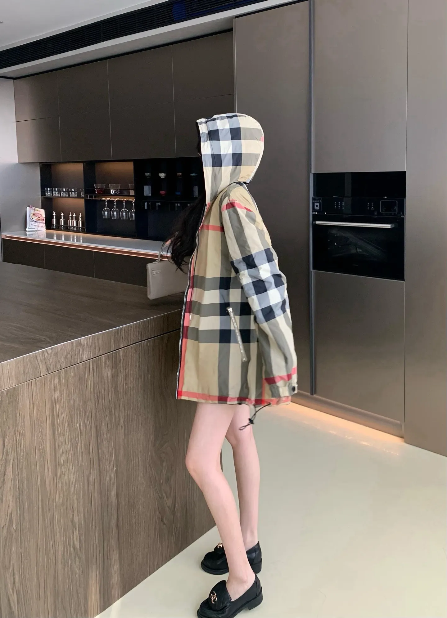 Reversible Check Hooded Jacket D23521679 — view 10