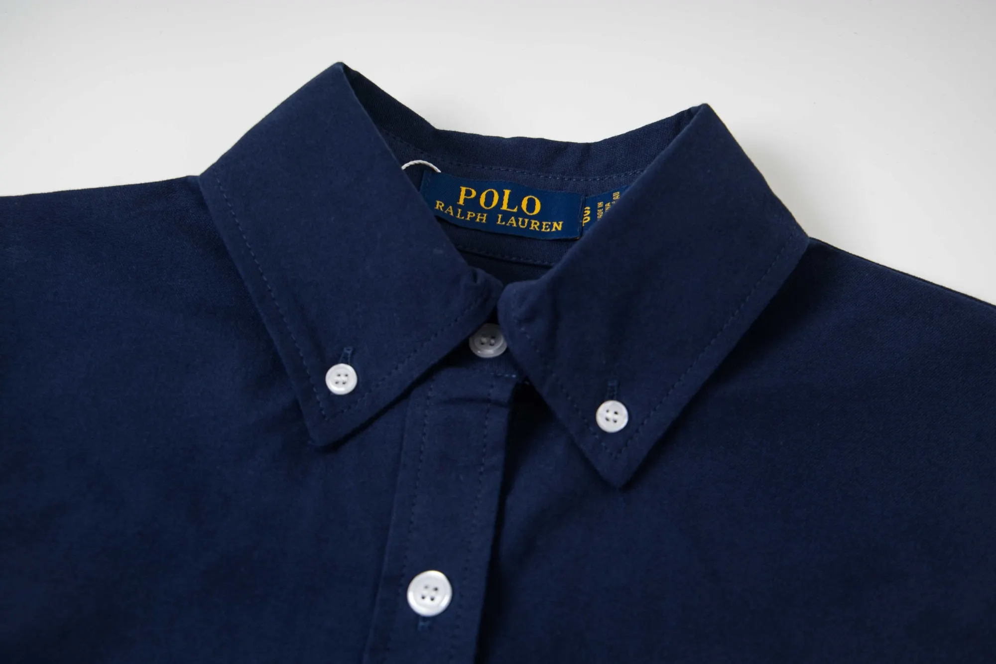 Slim-Fit Button-Down Oxford Shirt D16520254 — view 3