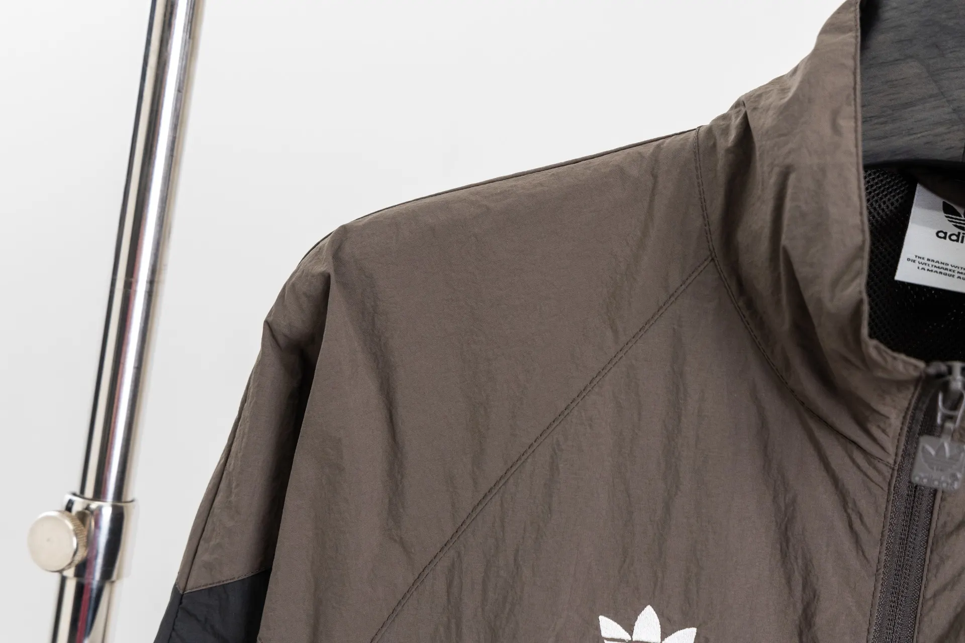 Adidas Real Madrid Color-Block Track Jacket D21020232 — view 5