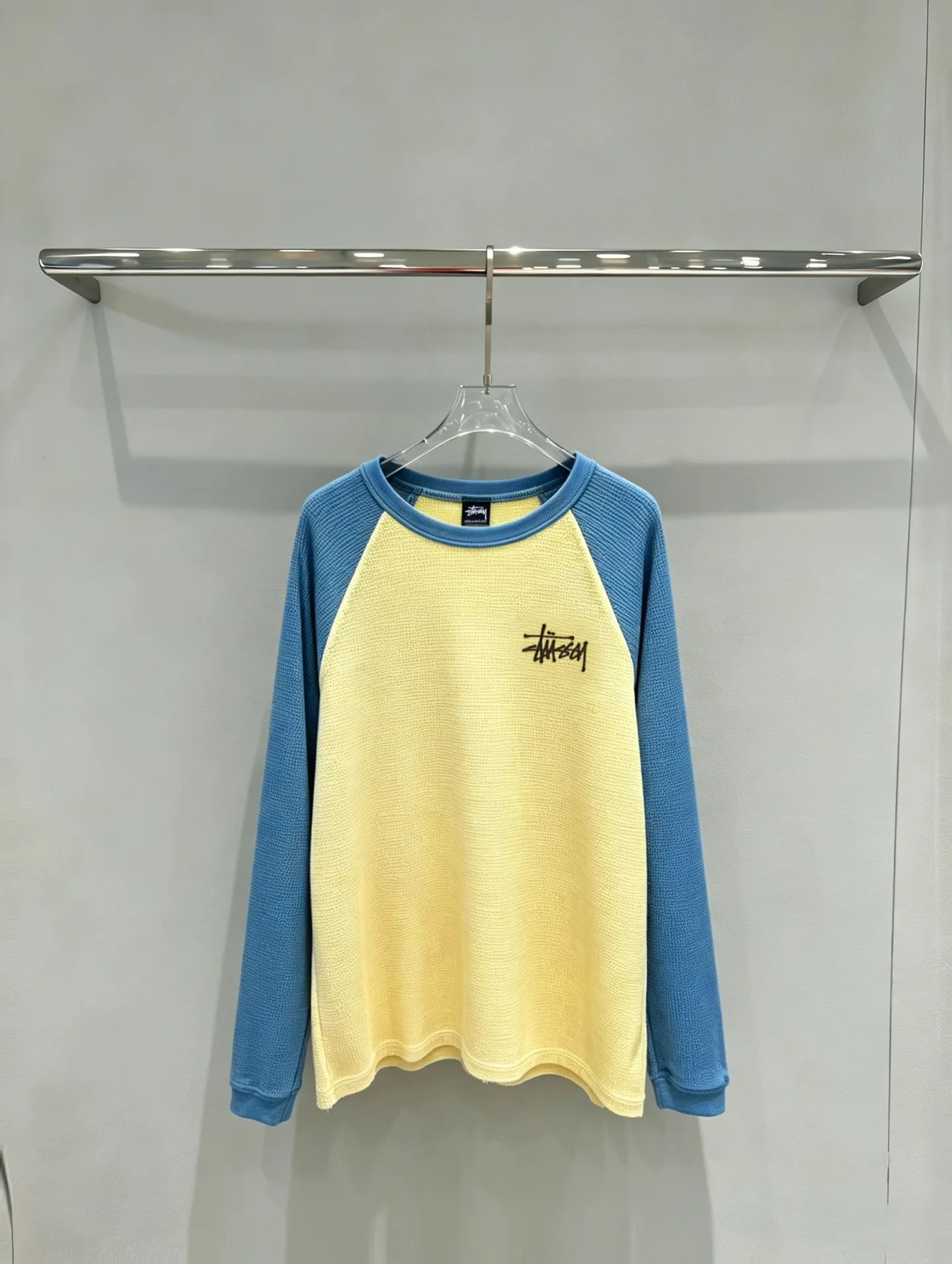 Stüssy Waffle-Knit Raglan Long-Sleeve T-Shirt D18018986