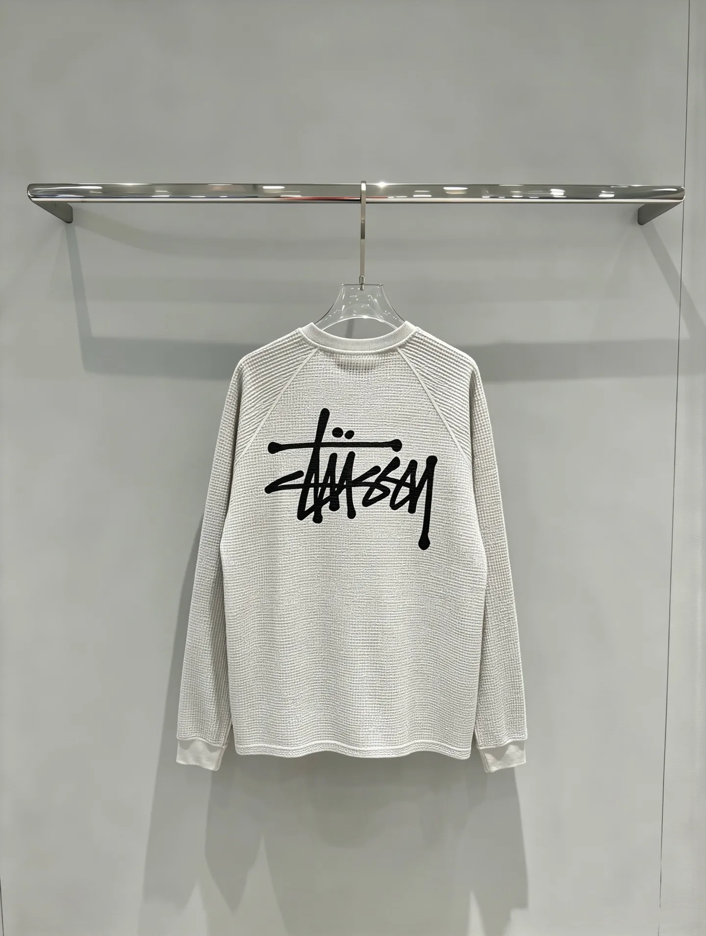 Logo-Embroidered Raglan Waffle-Knit T-Shirt D19518984 — view 2