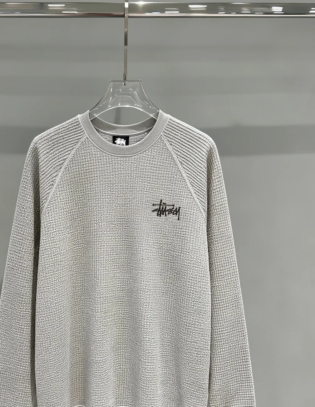 Logo-Embroidered Raglan Waffle-Knit T-Shirt D19518984 — view 4