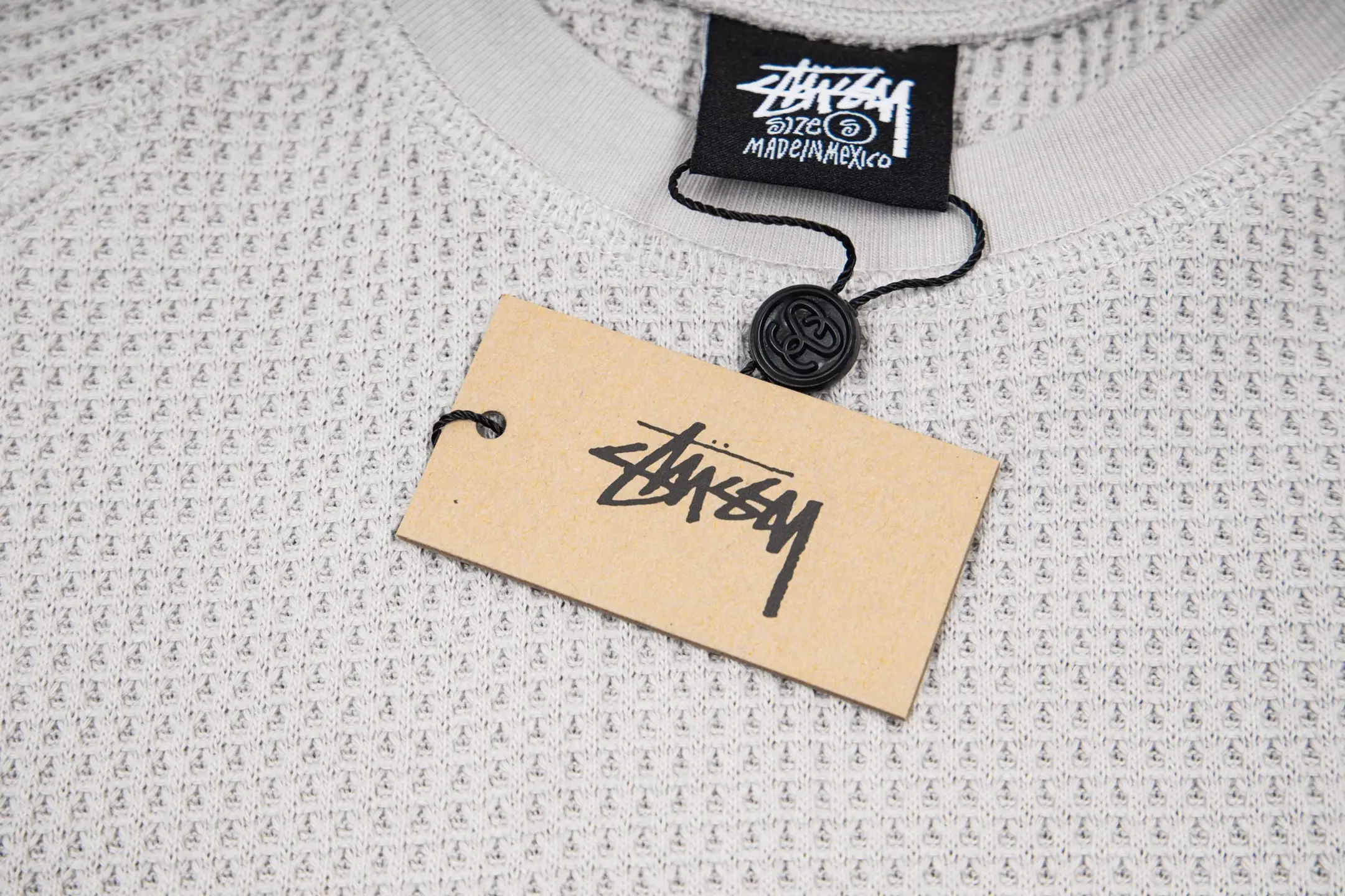 Logo-Embroidered Raglan Waffle-Knit T-Shirt D19518984 — view 6