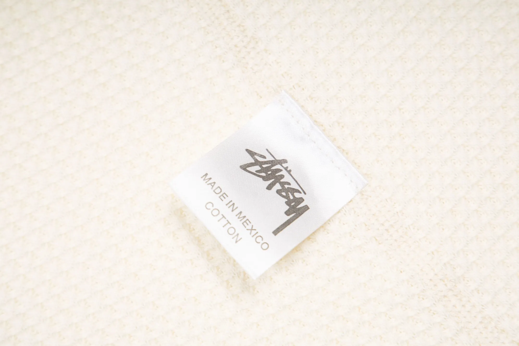 Logo-Embroidered Raglan Waffle-Knit Sweatshirt D19518982 — view 10