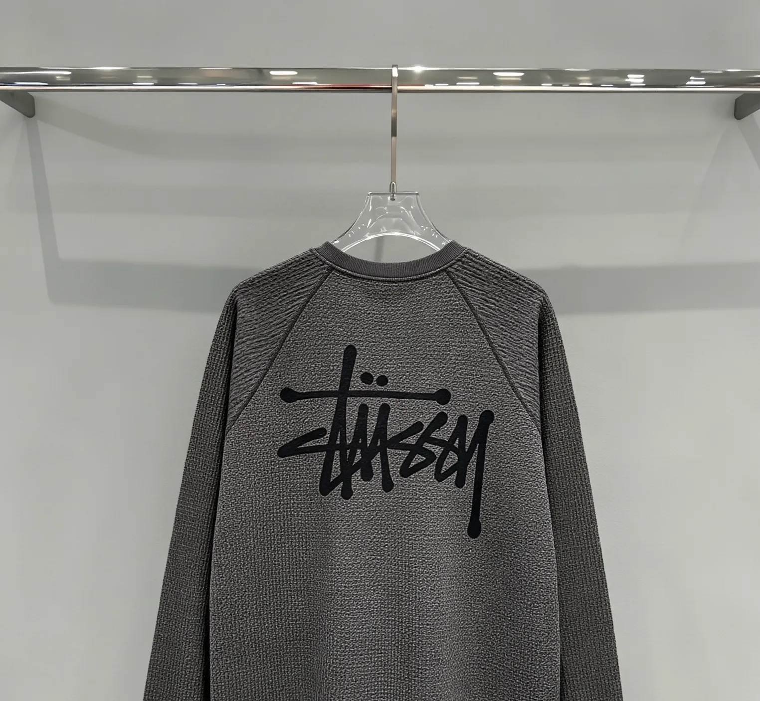 Logo-Embroidered Raglan Waffle-Knit Sweatshirt D19518983 — view 3