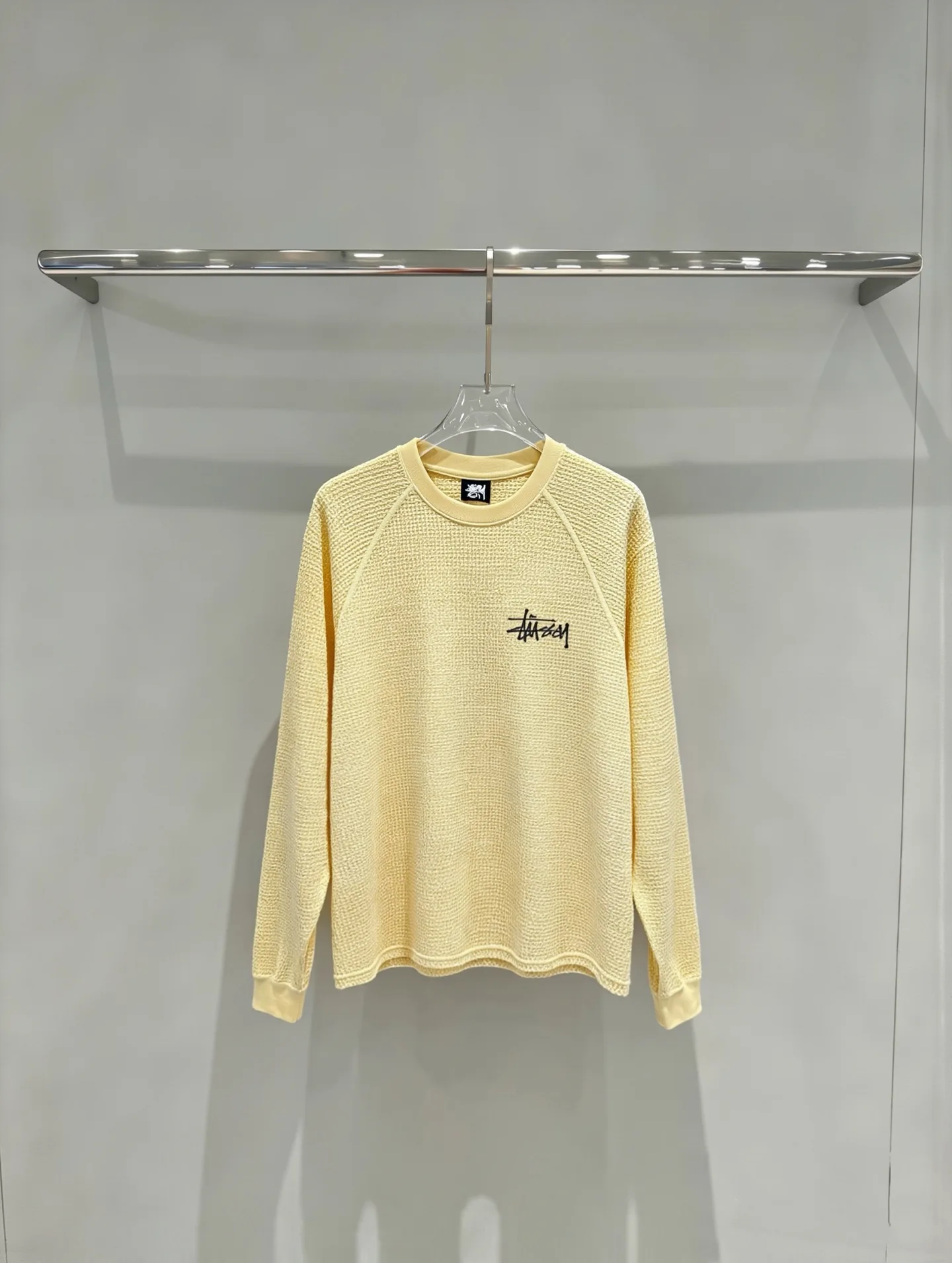Logo Embroidered Raglan Waffle Knit T-Shirt D19518985
