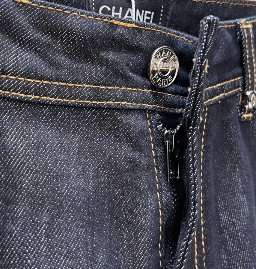 High-Rise Wide-Leg Straight Jeans D20518995 — view 6