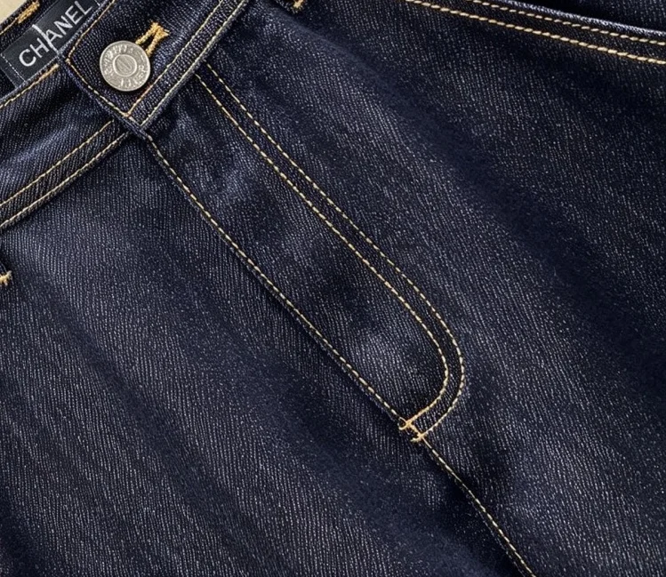 High-Rise Wide-Leg Straight Jeans D20518995 — view 7