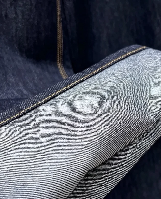 High-Rise Wide-Leg Straight Jeans D20518995 — view 9