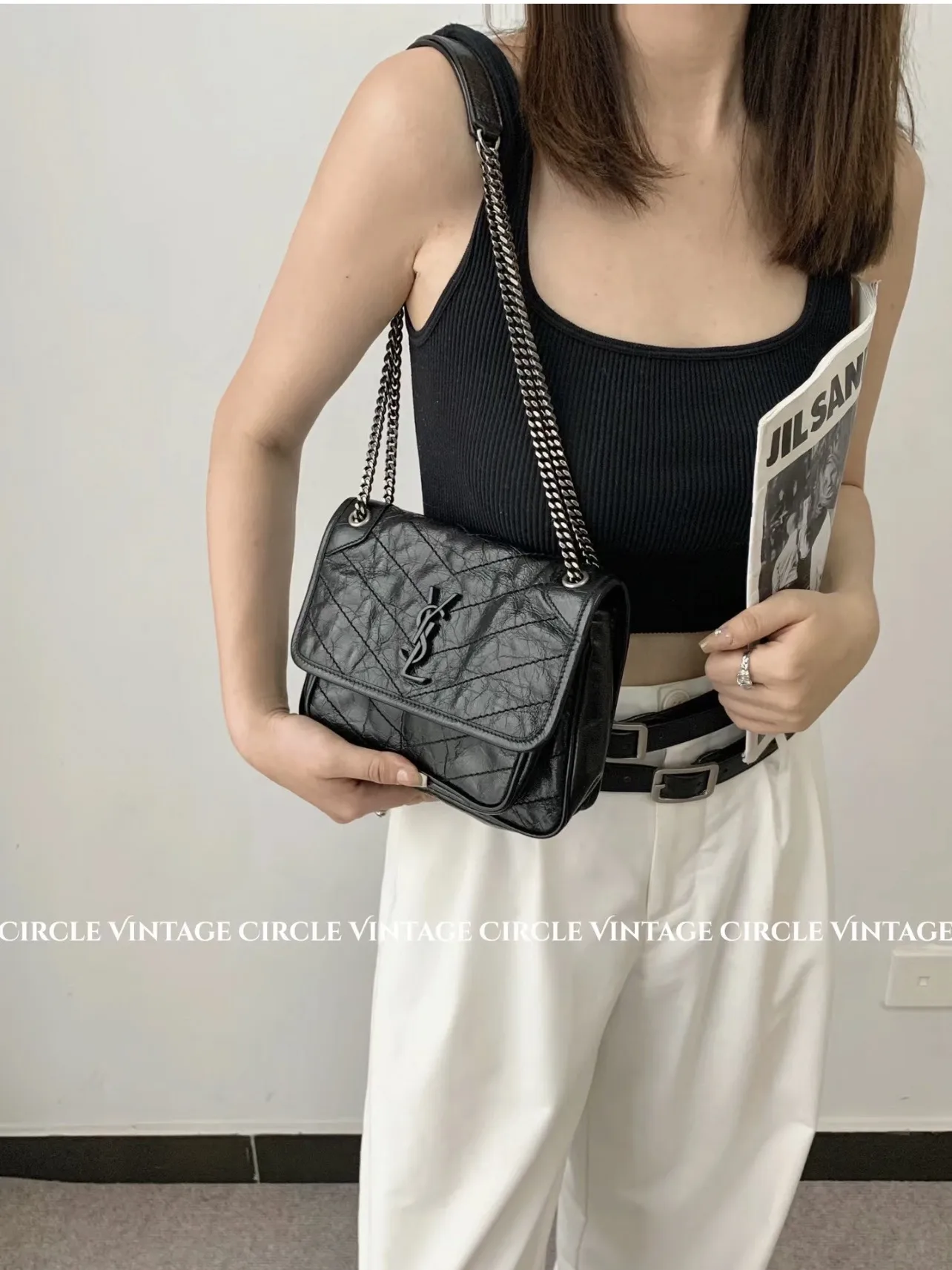 Niki Quilted Leather Shoulder Bag D55017769 — view 3