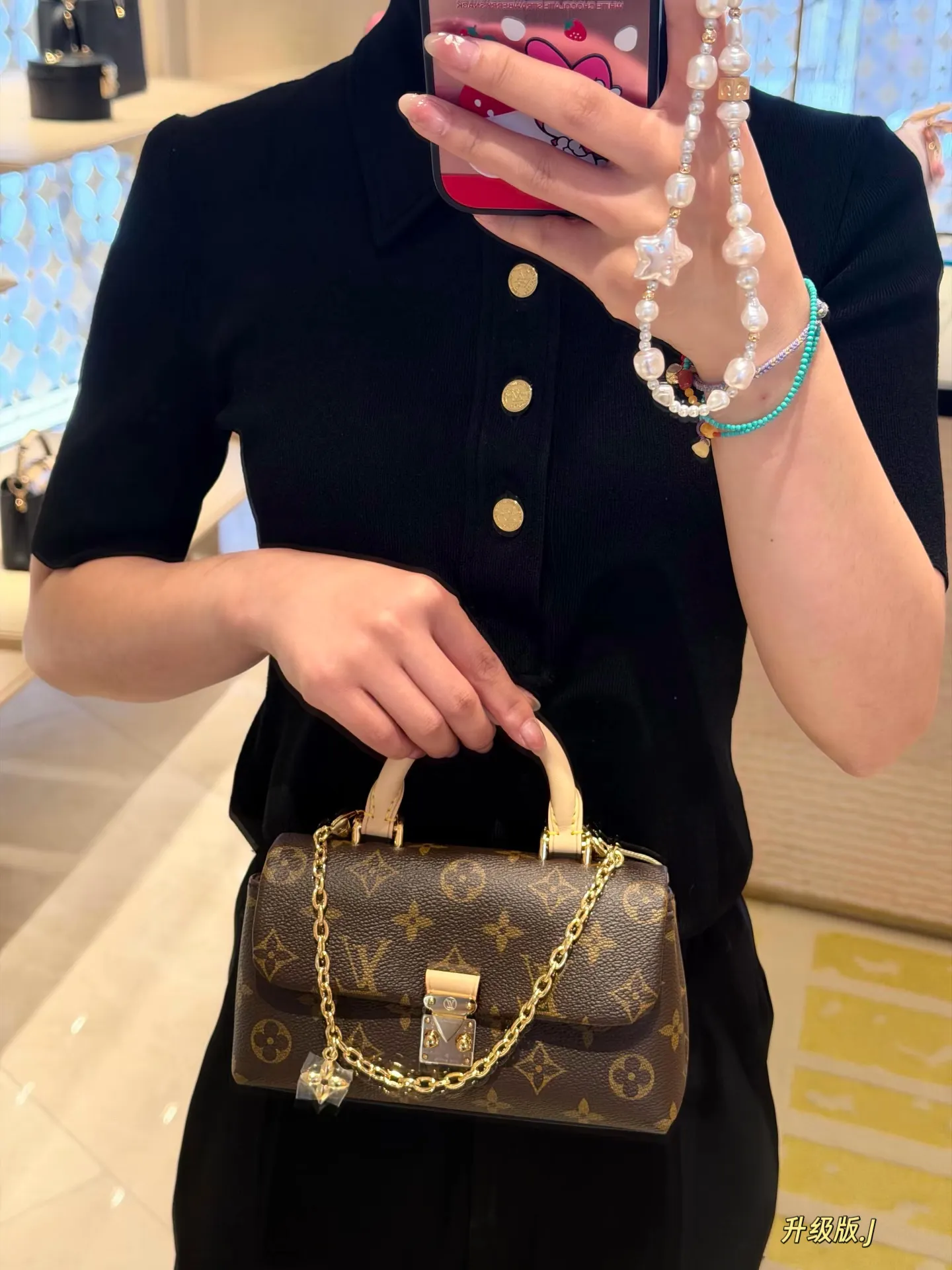 Mini Madeleine Monogram Crossbody Bag D32018320 — view 3