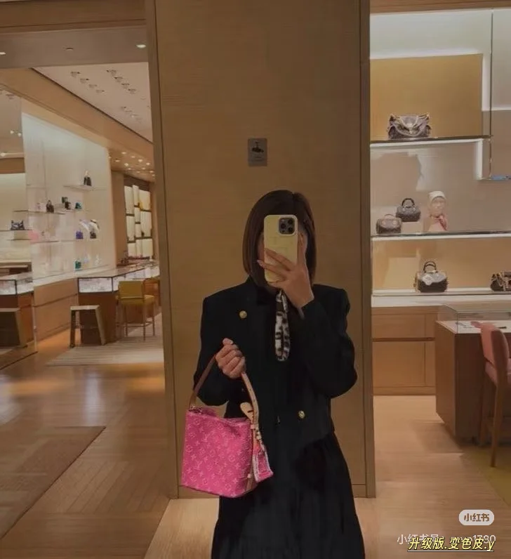 Monogram Denim Bucket Bag D38018268 — view 5