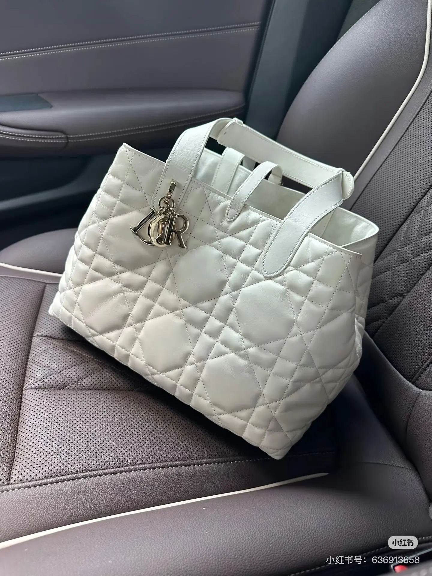 Lady Dior Quilted Leather Top-Handle Bag D79017764