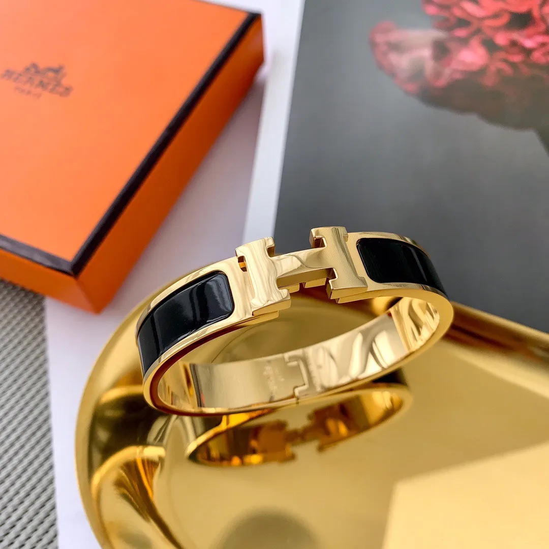 Clic H Enamel Bangle Bracelet D16017051 — view 2
