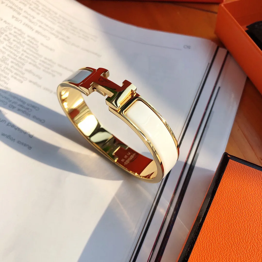 Clic H Enamel Bangle Bracelet D16017051 — view 4