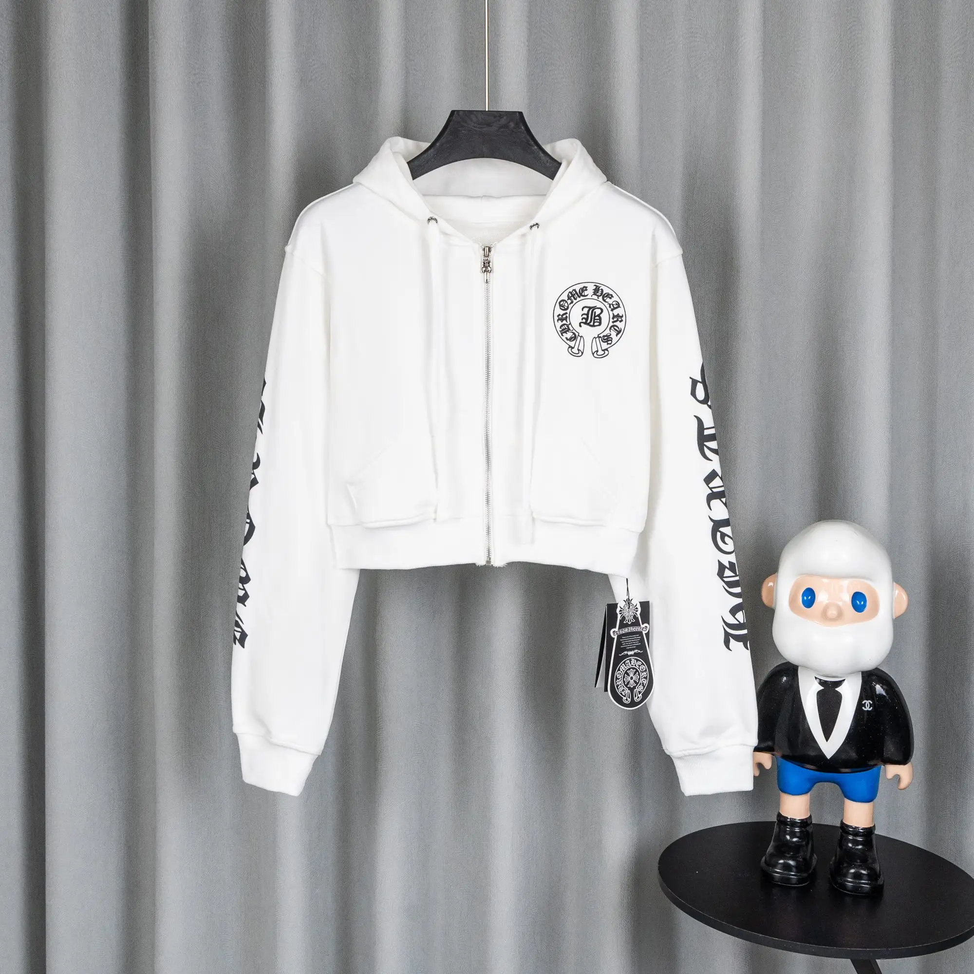 Embroidered Logo Zip-Up Hoodie D22519763