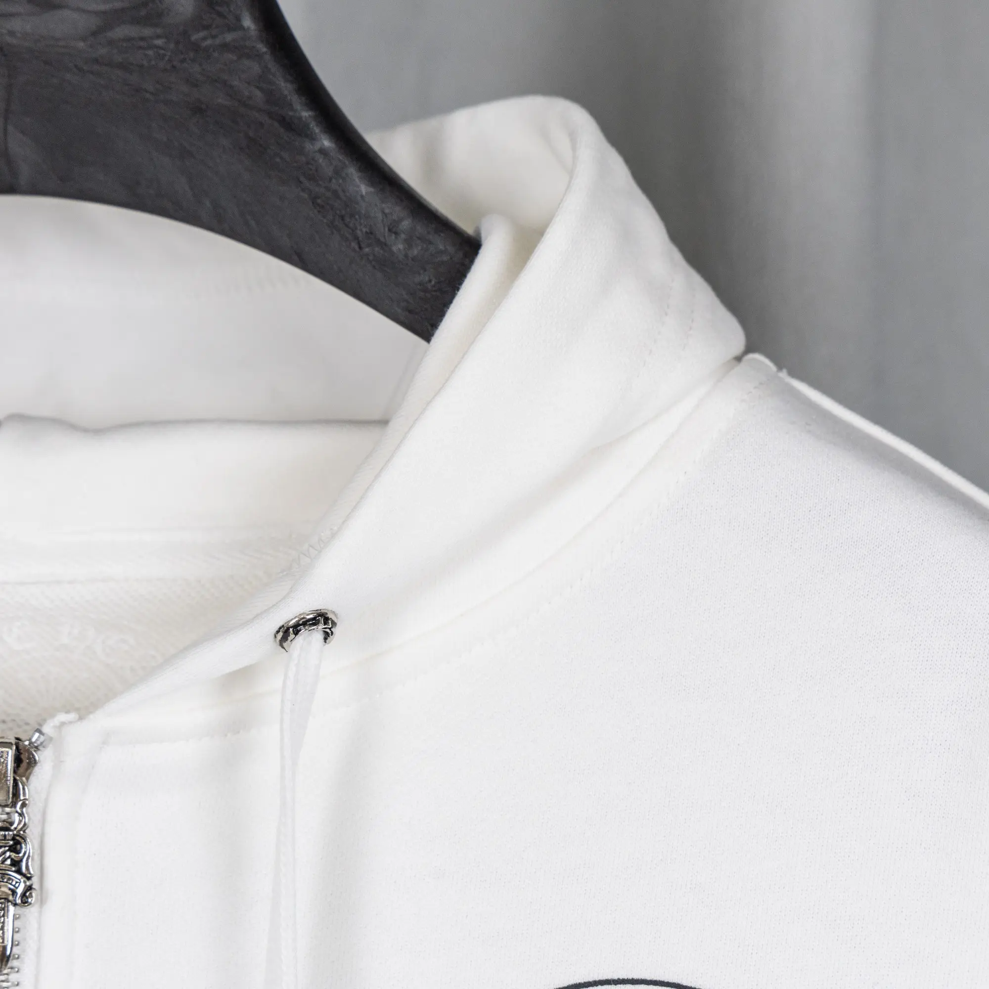 Embroidered Logo Zip-Up Hoodie D22519763 — view 16